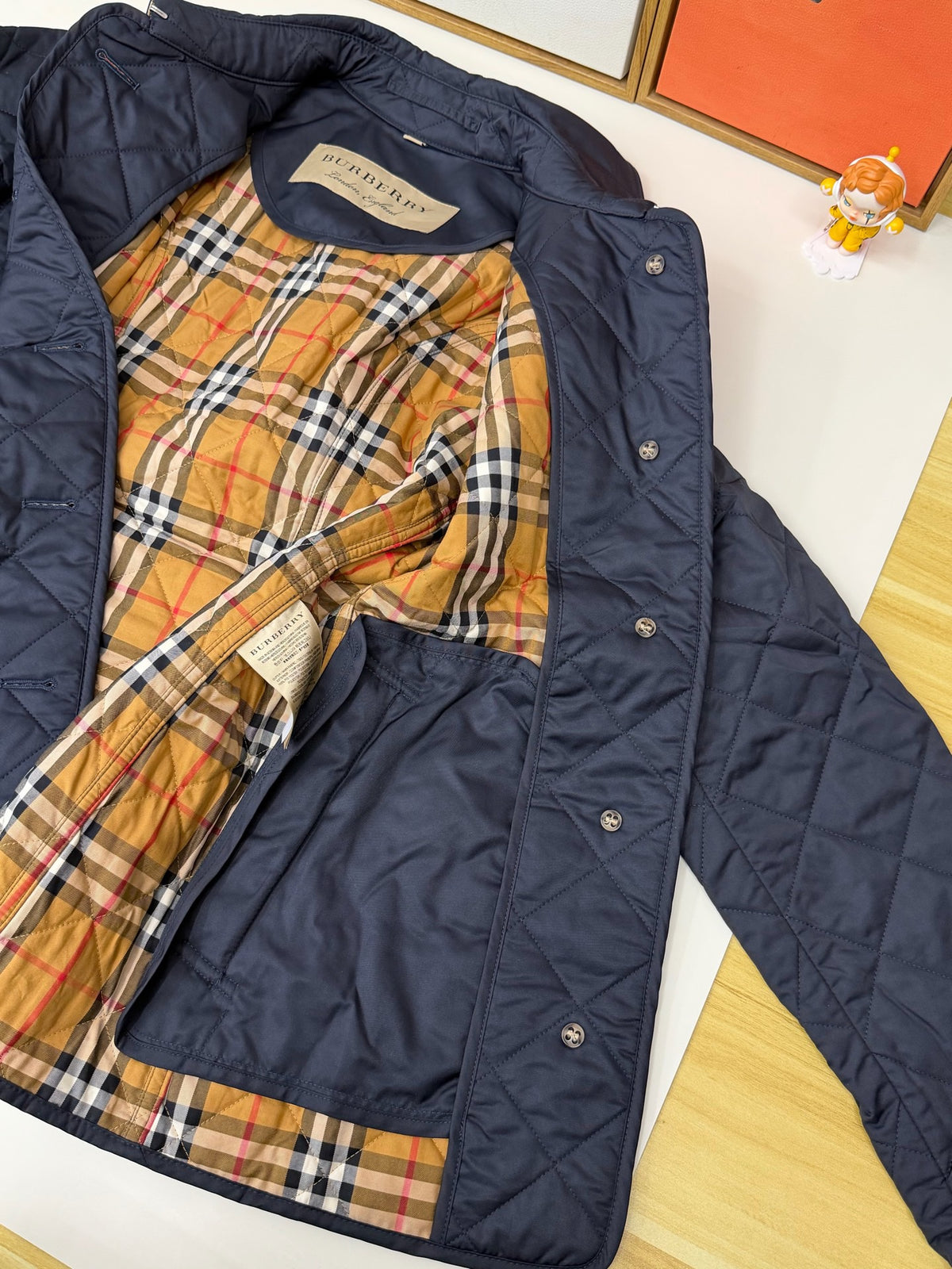 Burberry - Other - Polyester - Navy - (M)
