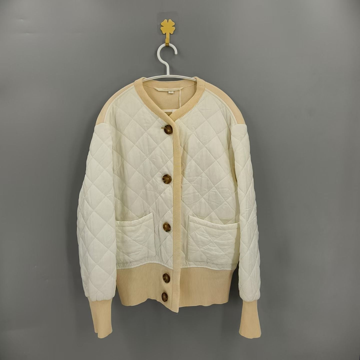 Burberry - Other - Synthetic - White - (S)