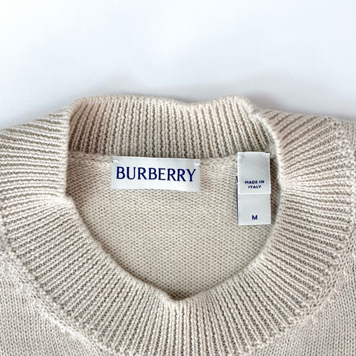 Burberry - Other - Wool - Beige - (M)