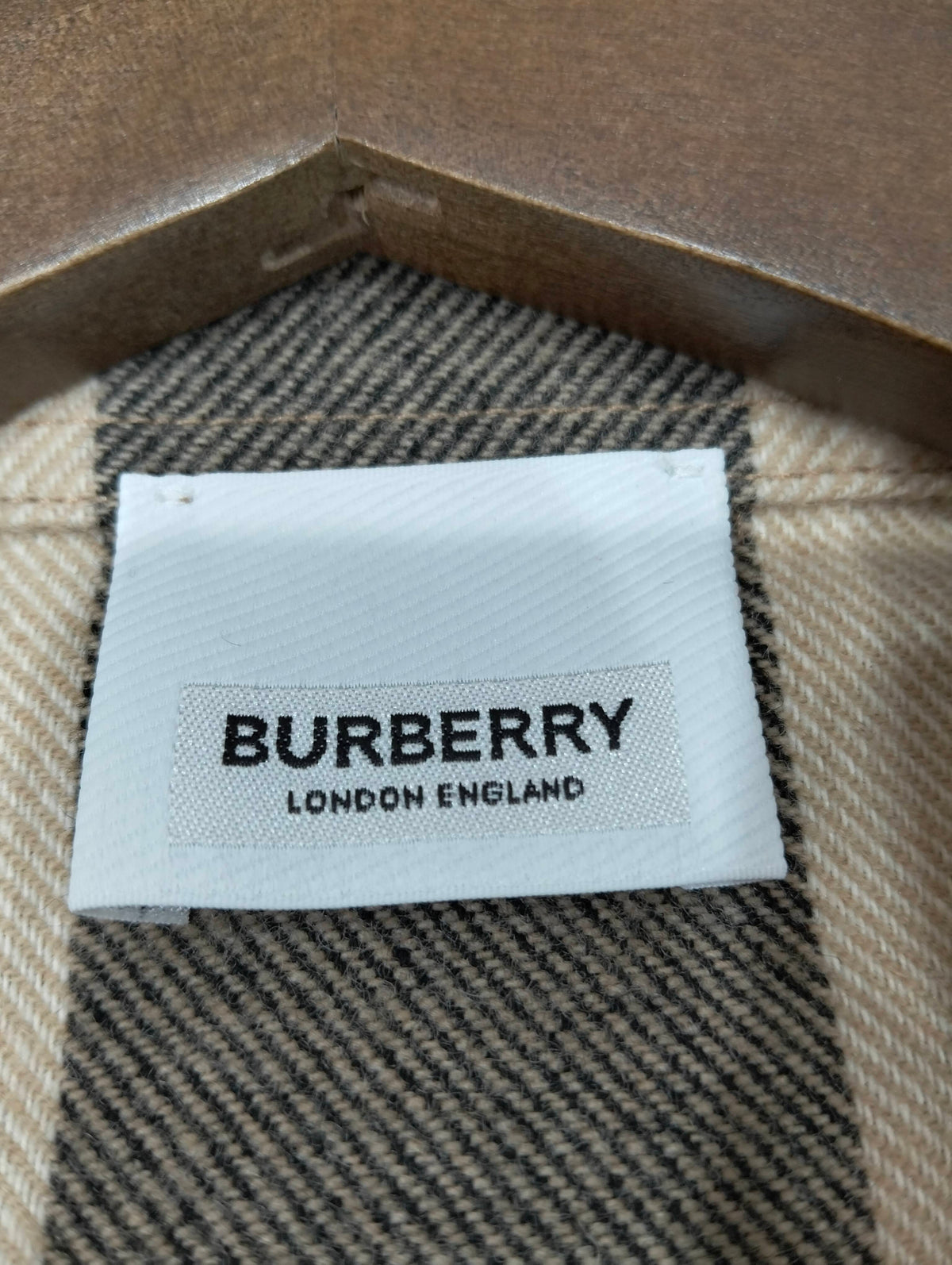 Burberry - Other - Wool - Beige - (XL)