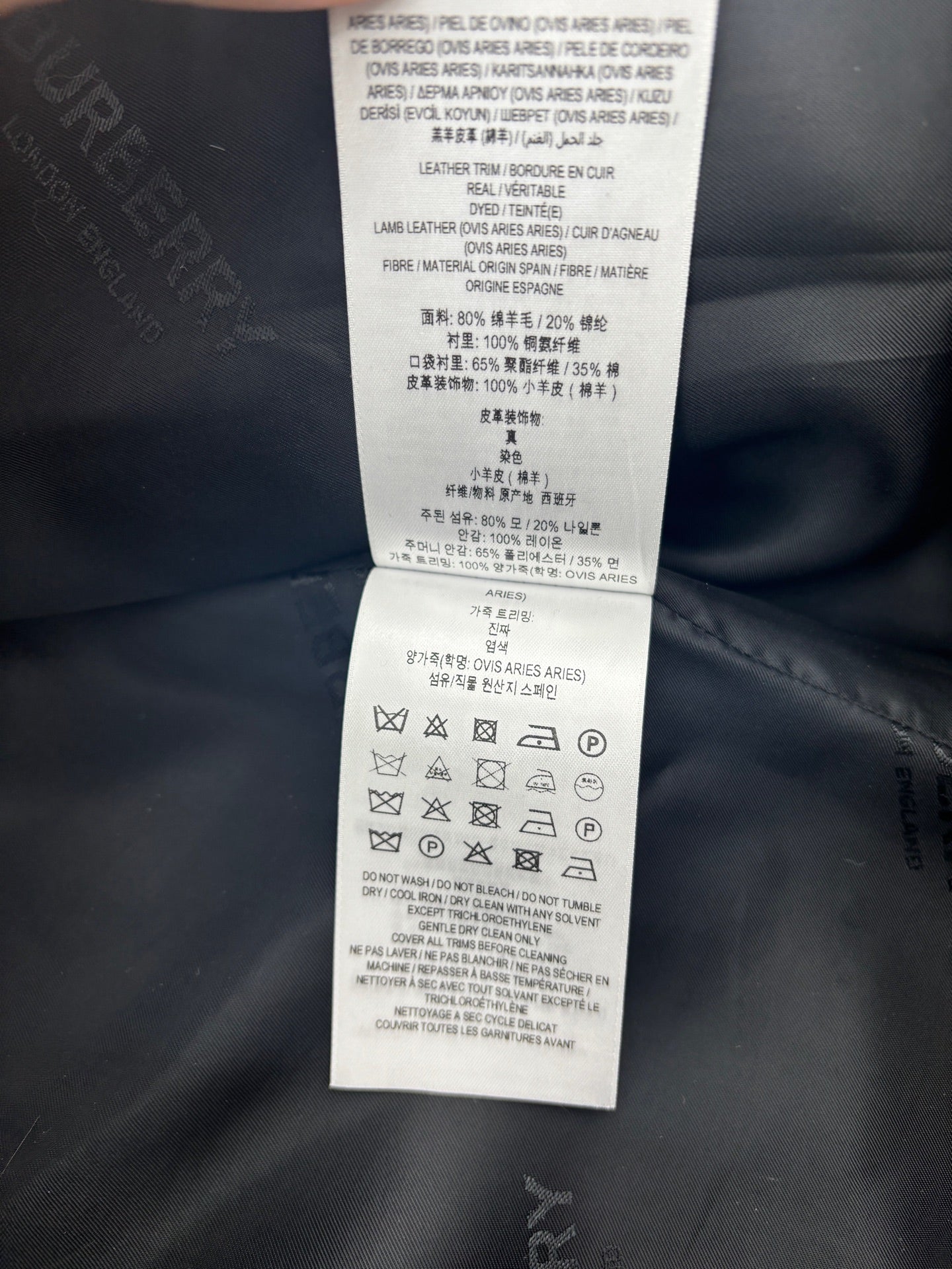 Burberry - Other - Wool - Black - (10)