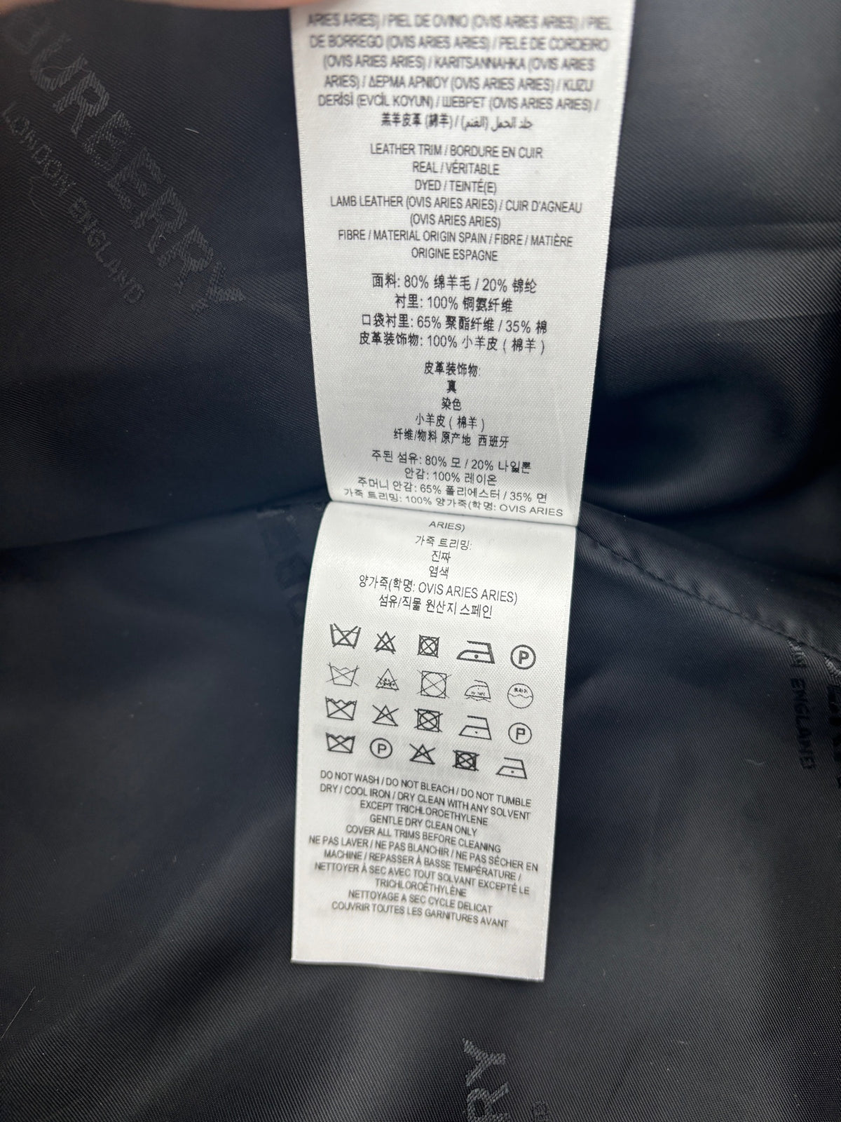 Burberry - Other - Wool - Black - (10)