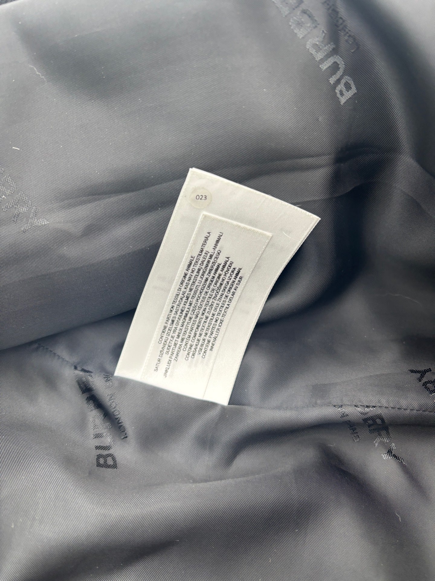 Burberry - Other - Wool - Black - (10)