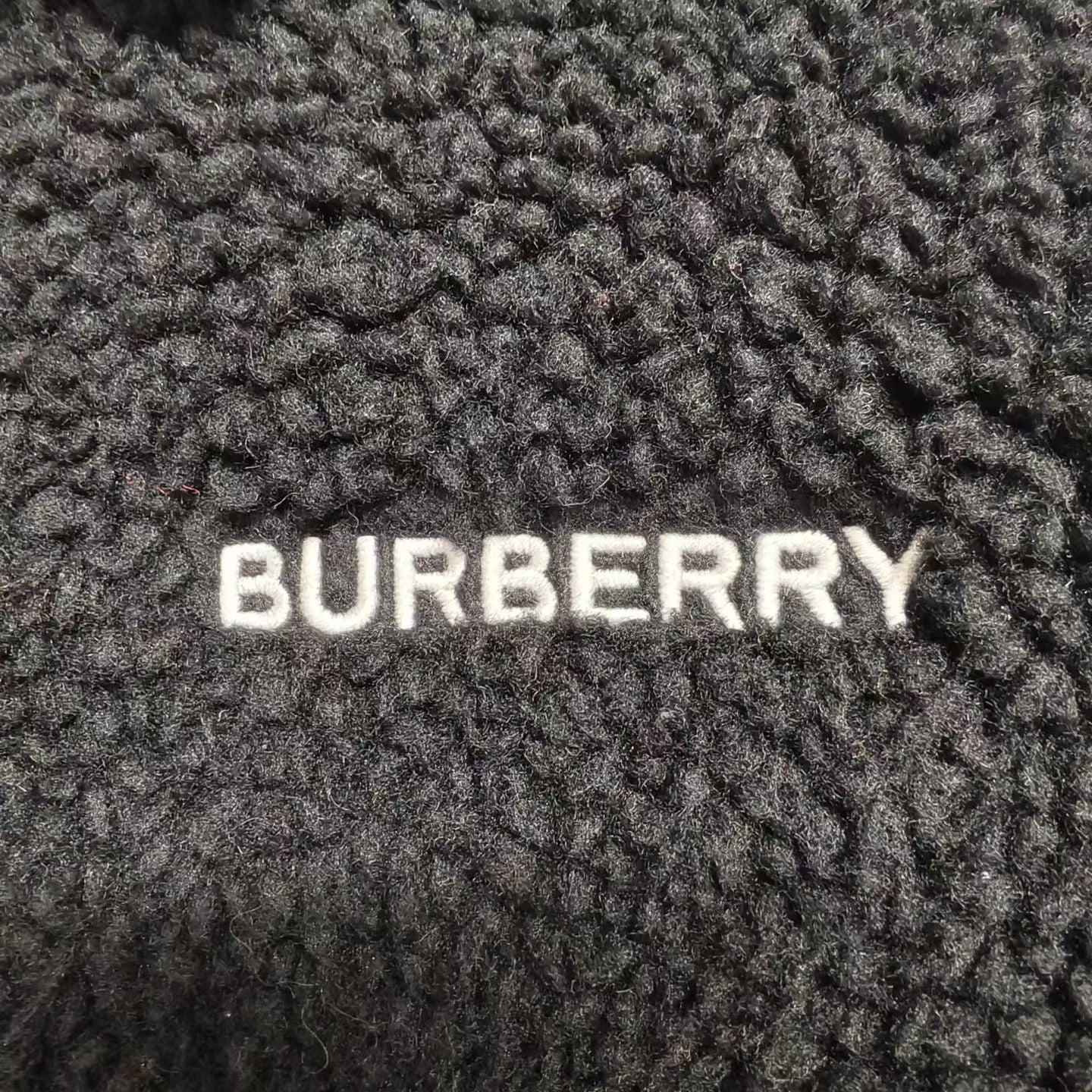 Burberry - Other - Wool - Black - (36)