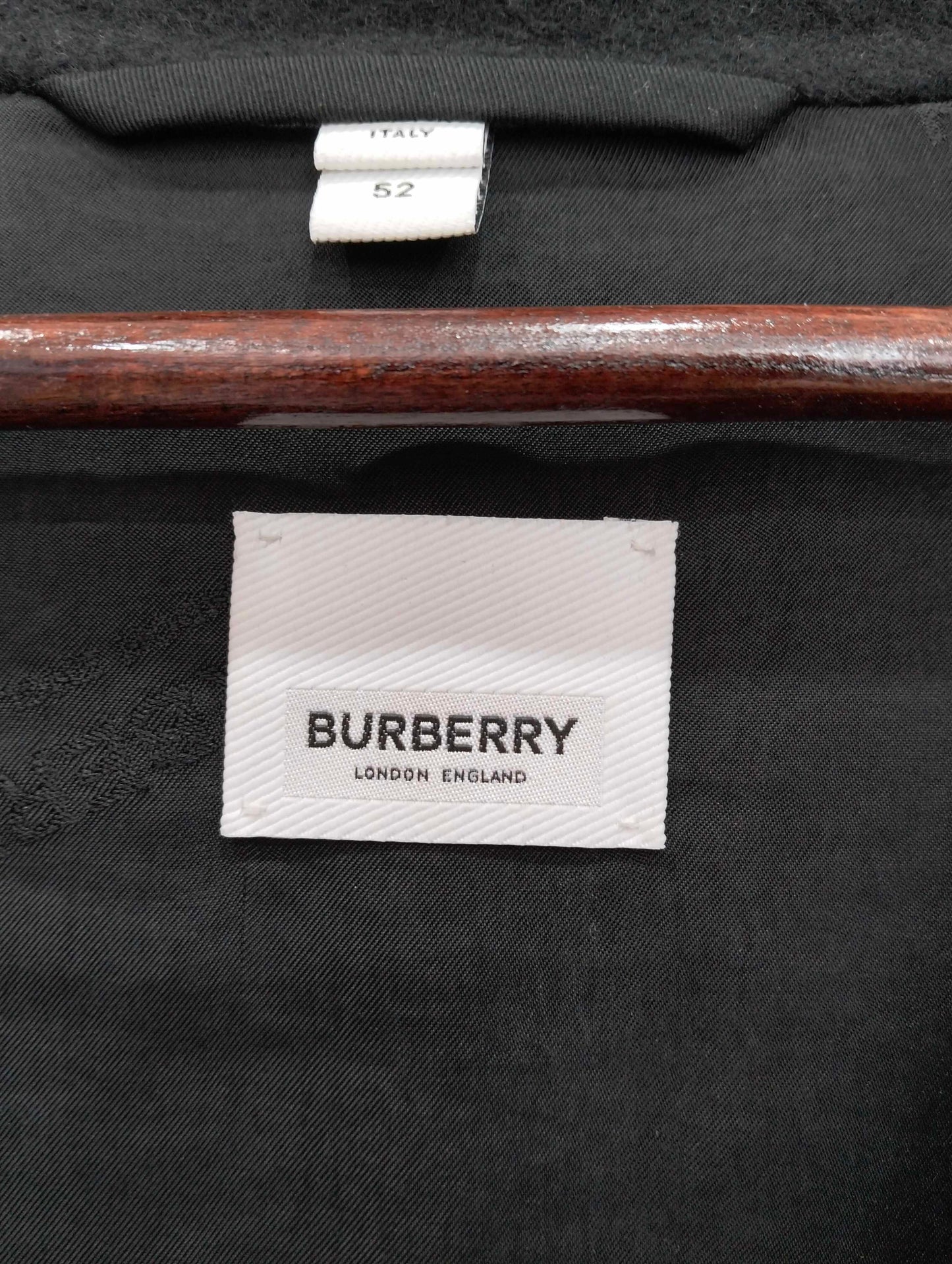 Burberry - Other - Wool - Black - (52)