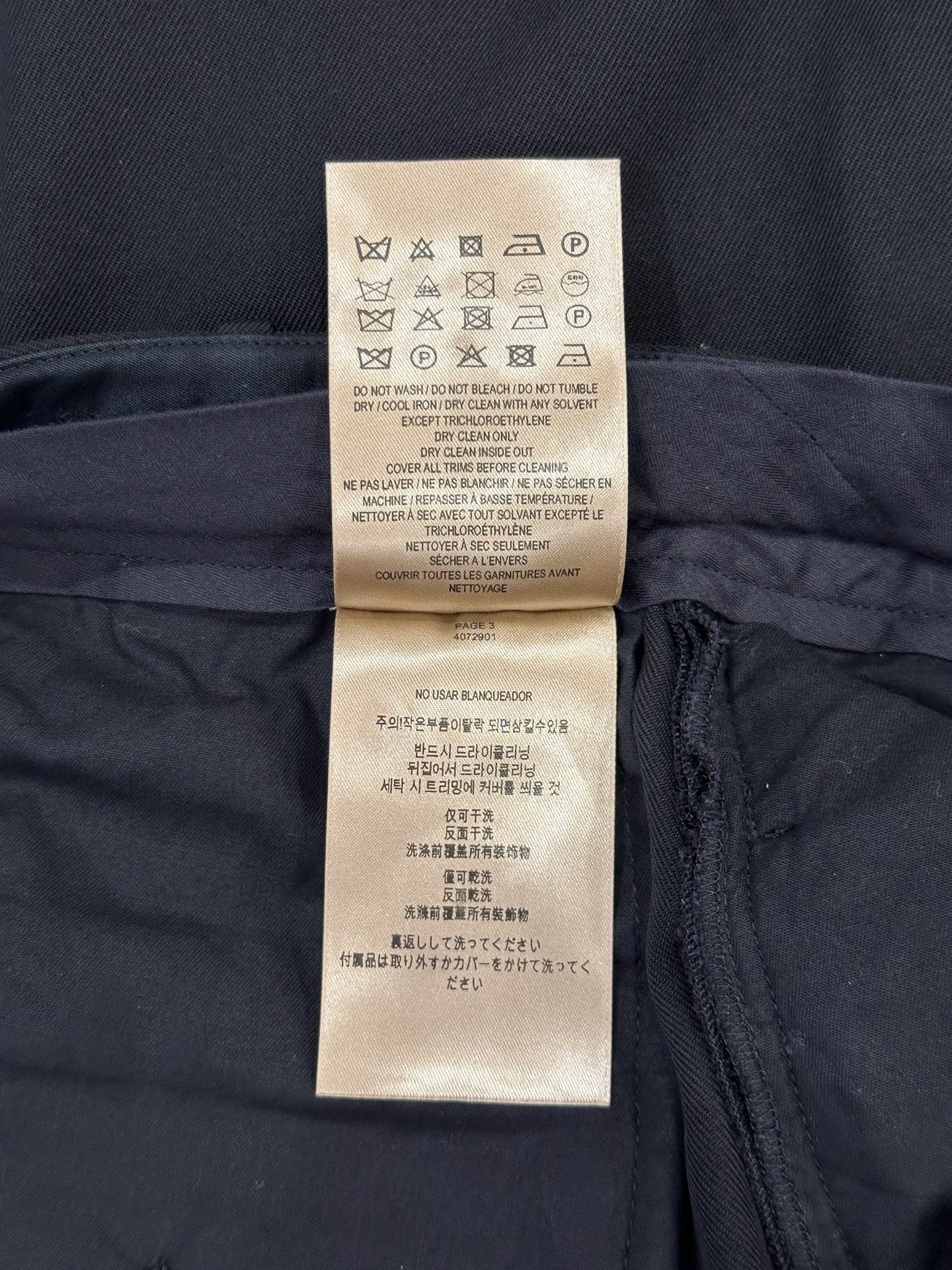 Burberry - Other - Wool - Black - (6)