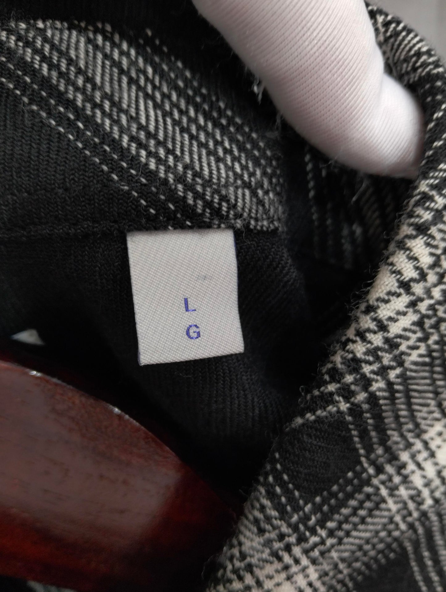 Burberry - Other - Wool - Black - (L)