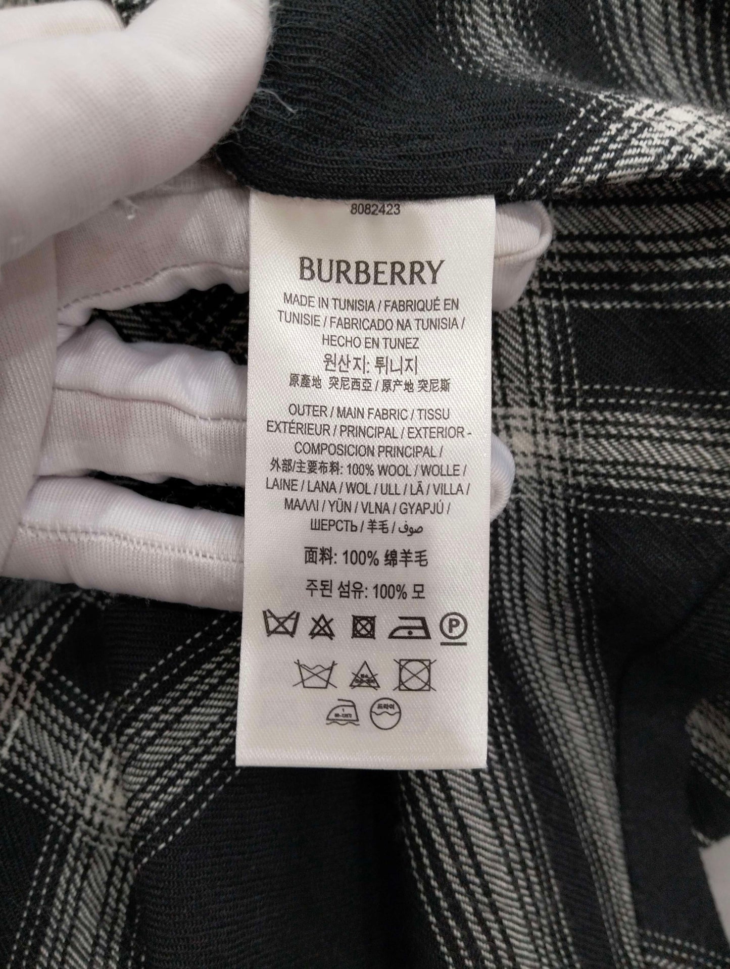Burberry - Other - Wool - Black - (L)