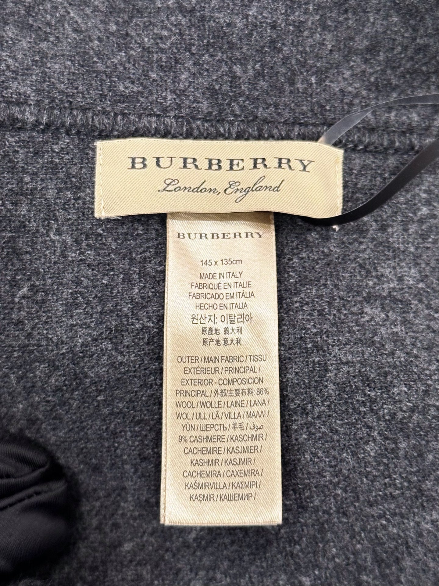 Burberry - Other - Wool - Black - (Taille Unique)