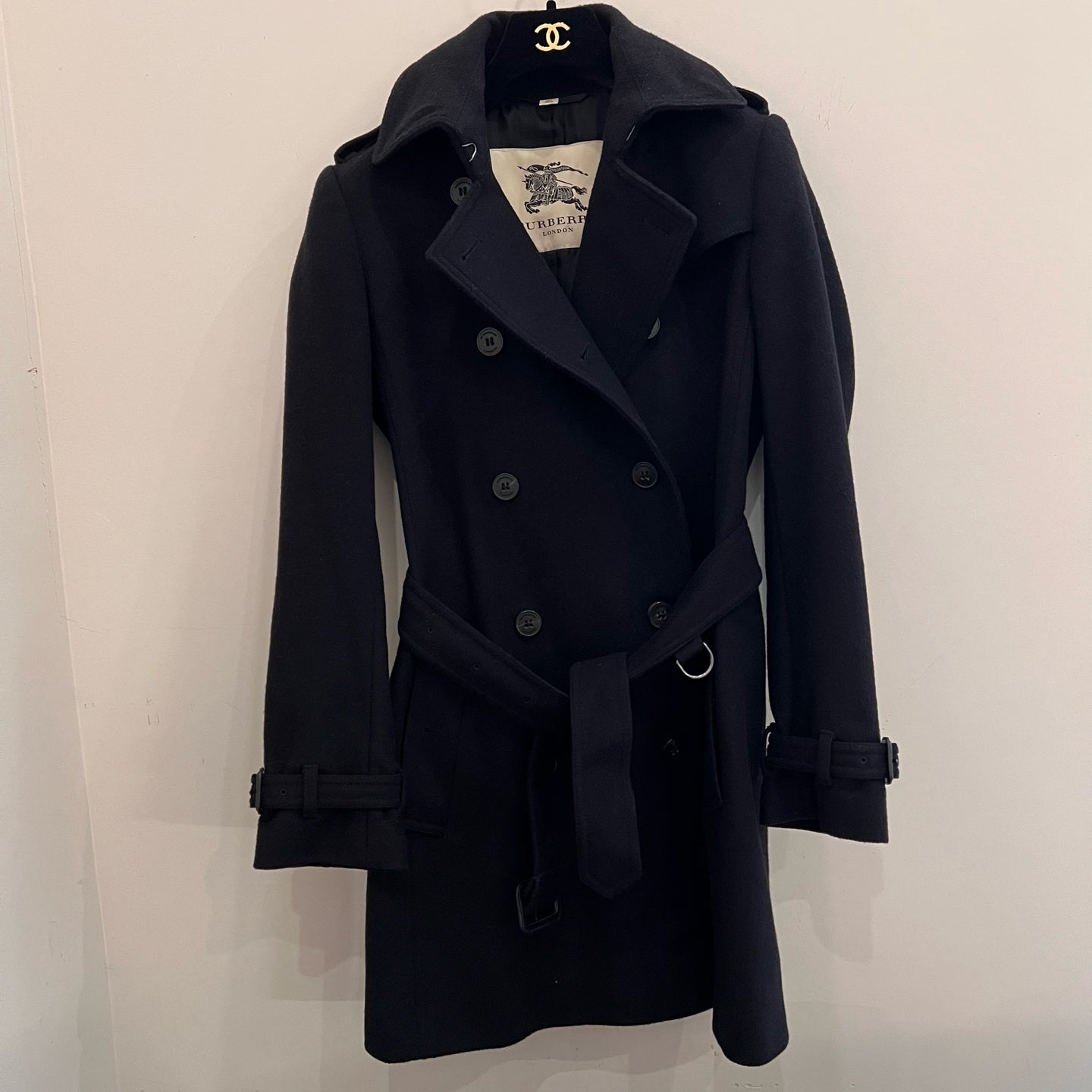 Burberry - Other - Wool - Black - (UK 6)