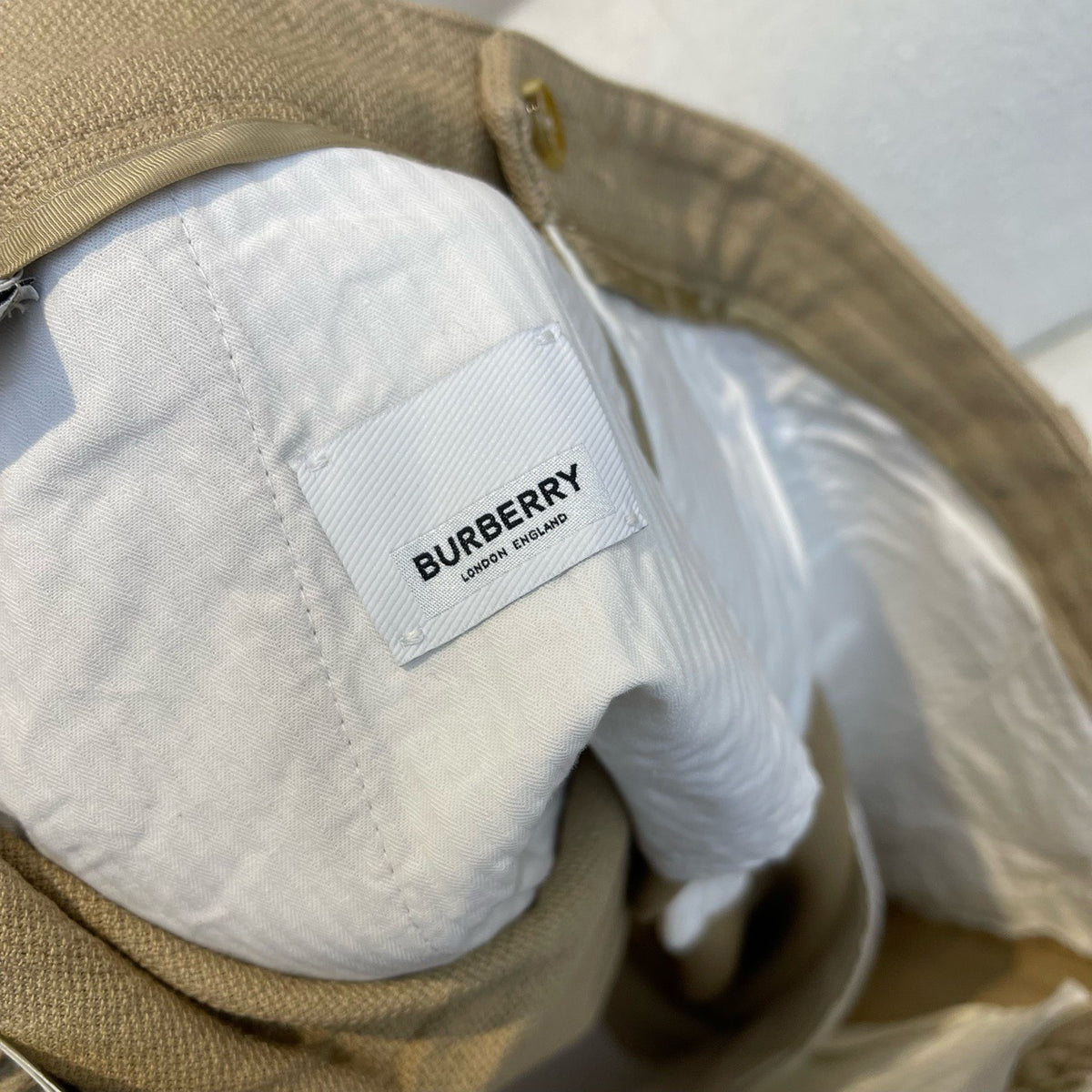 Burberry - Other - Wool - Camel - (52)
