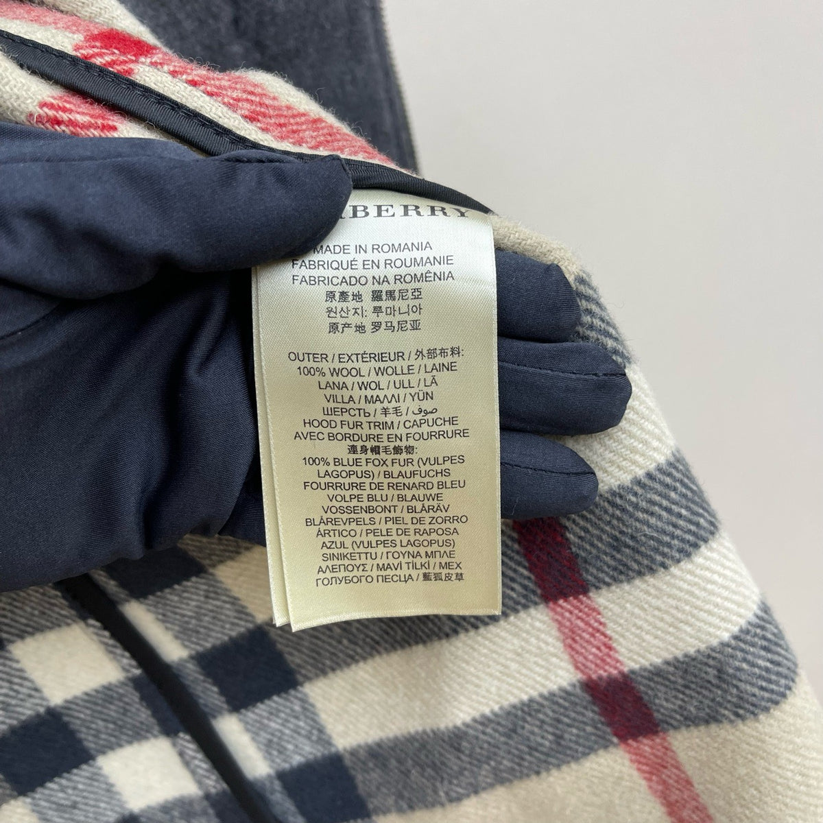 Burberry - Other - Wool - Grey - (40)