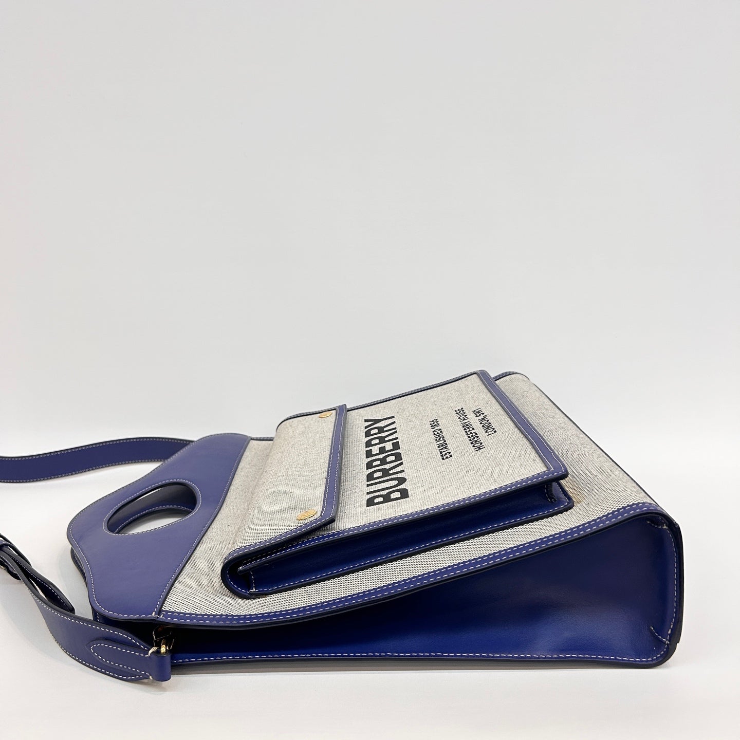 Burberry - Pocket Bag - Cowhide leather and canvas - Blue and Grey - (medium)