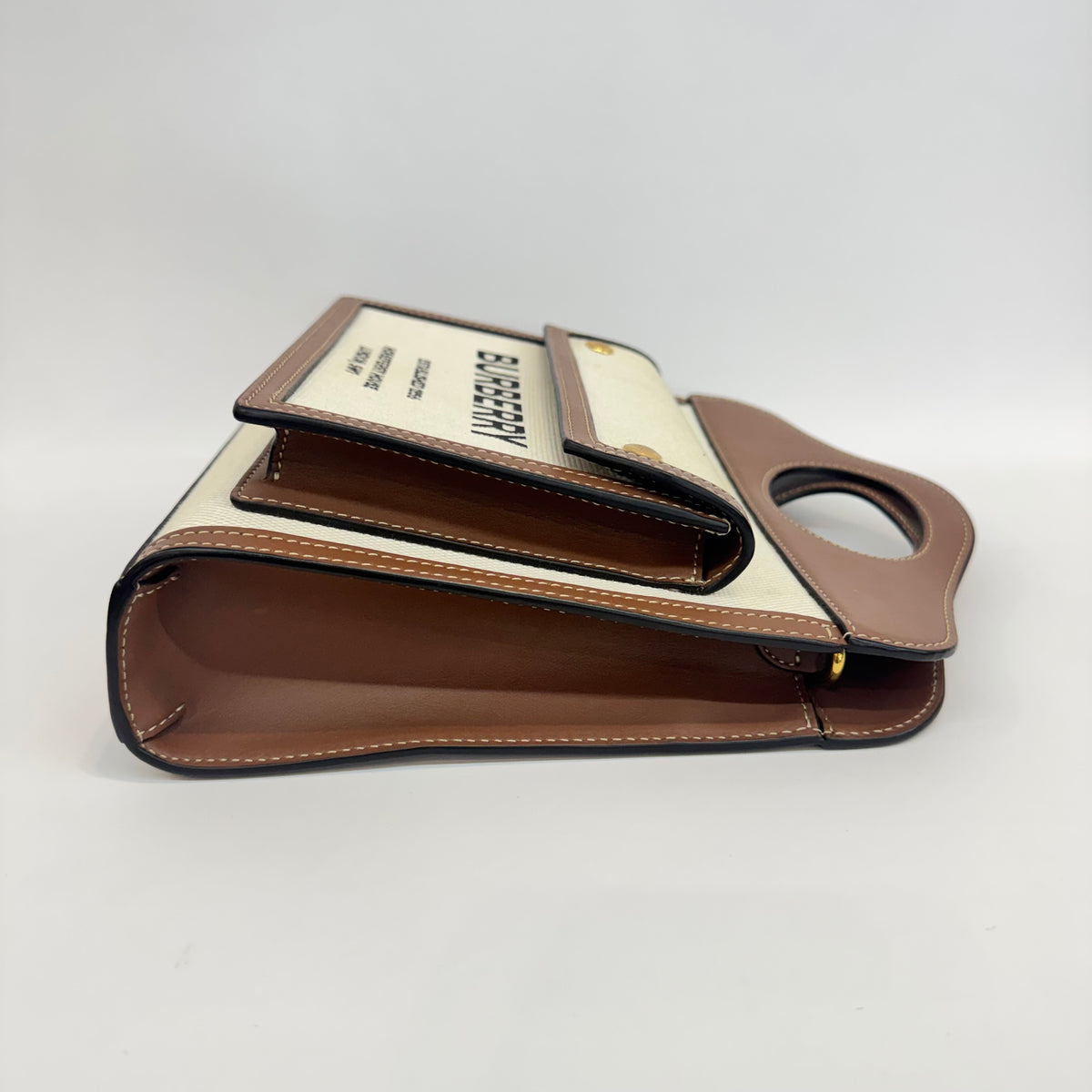 Burberry - Pocket - Cloth - Beige - (small)
