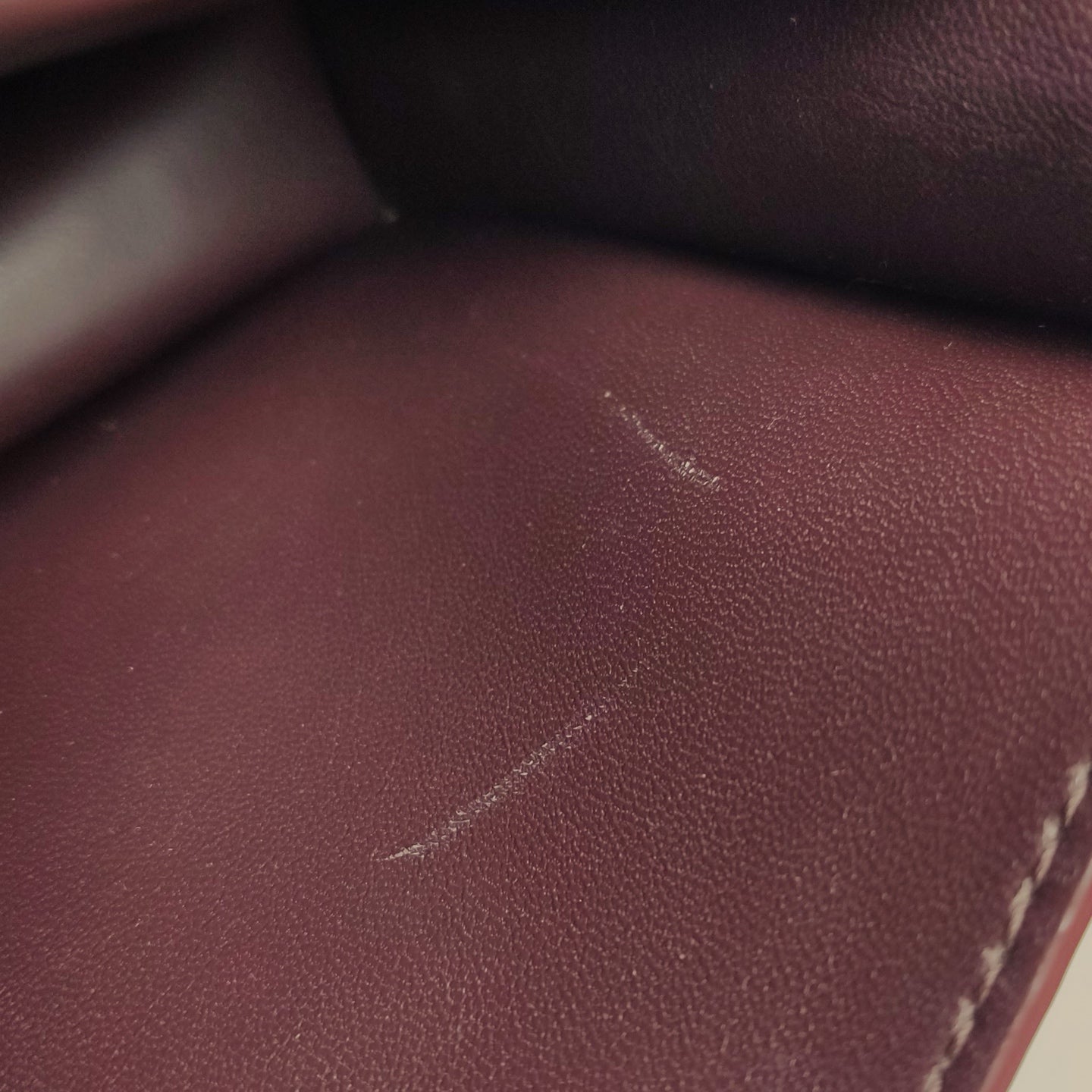 Burberry - Quilted TB Bag - Lambskin leather - Burgundy - (Small)