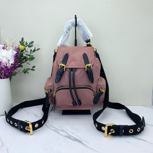 Burberry - Small Nylon Backpack - Nylon - Pink - (small)