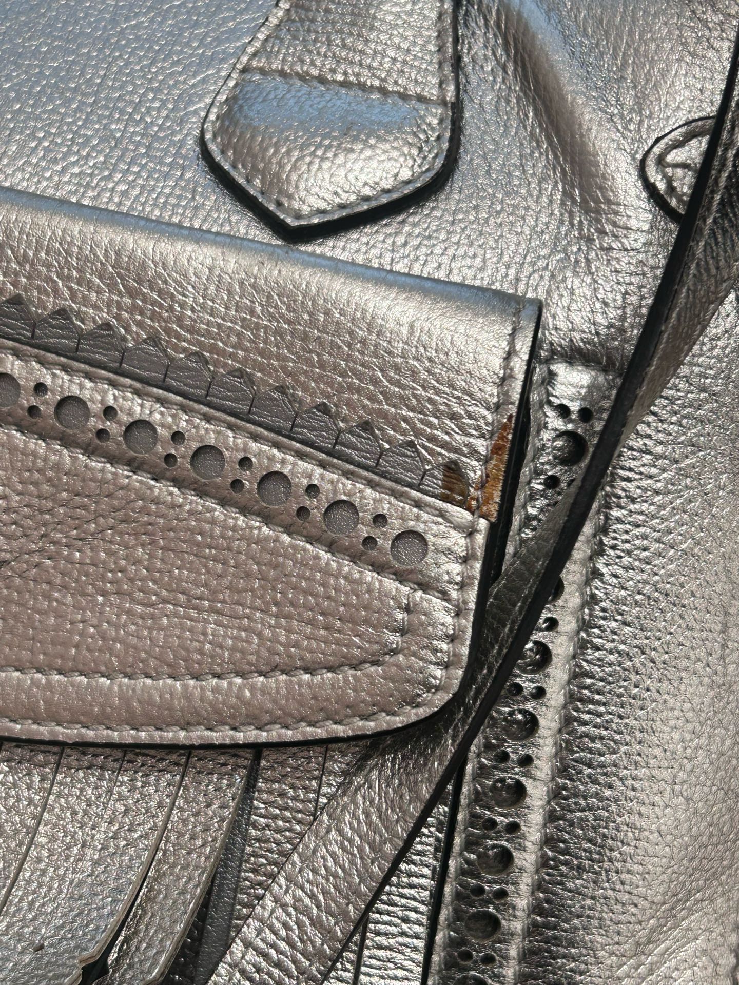 Burberry - Tassel Detail Tote Bag 4068349 - Pebbled leather - Silver - (medium)
