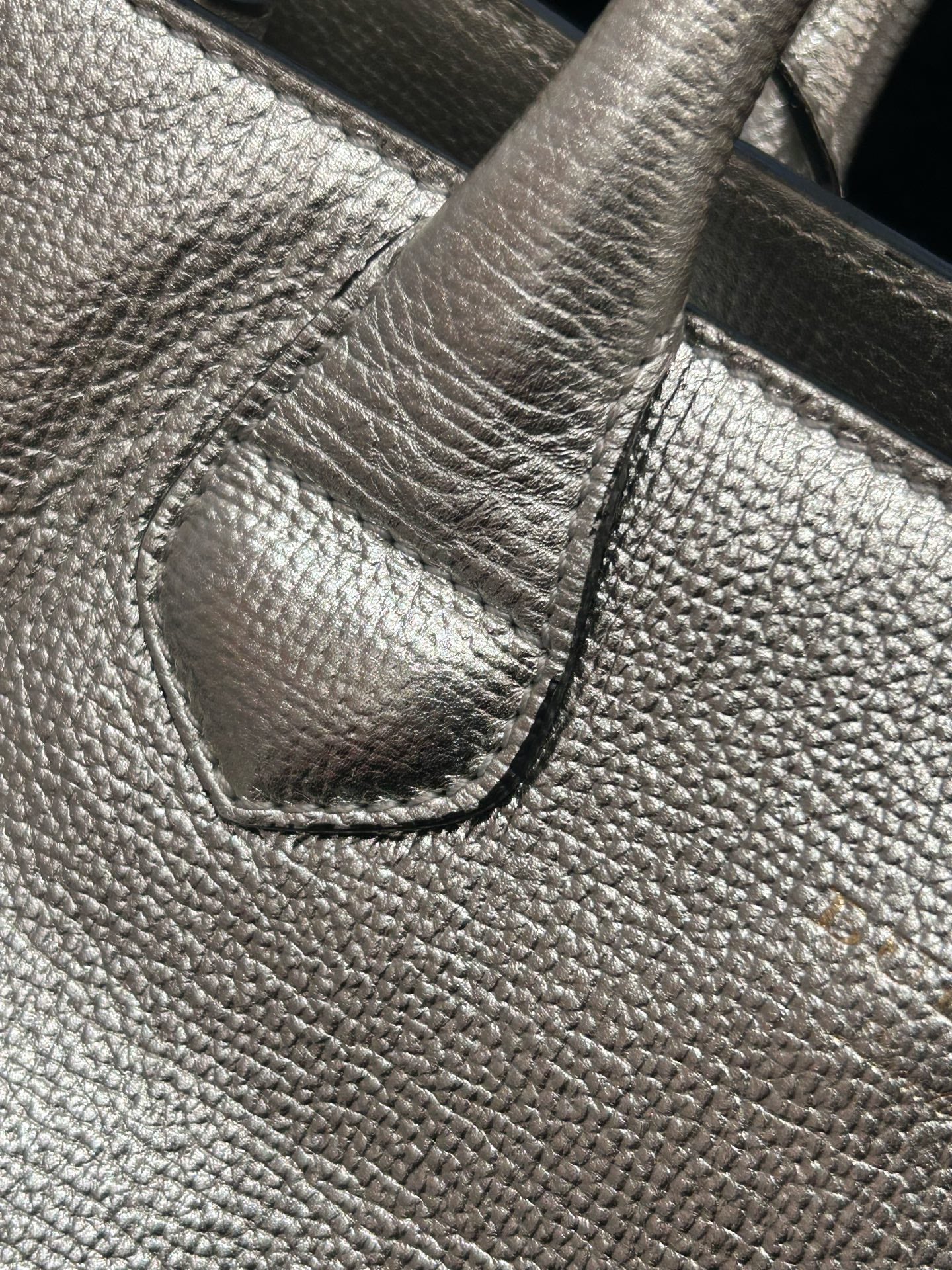 Burberry - Tassel Detail Tote Bag 4068349 - Pebbled leather - Silver - (medium)