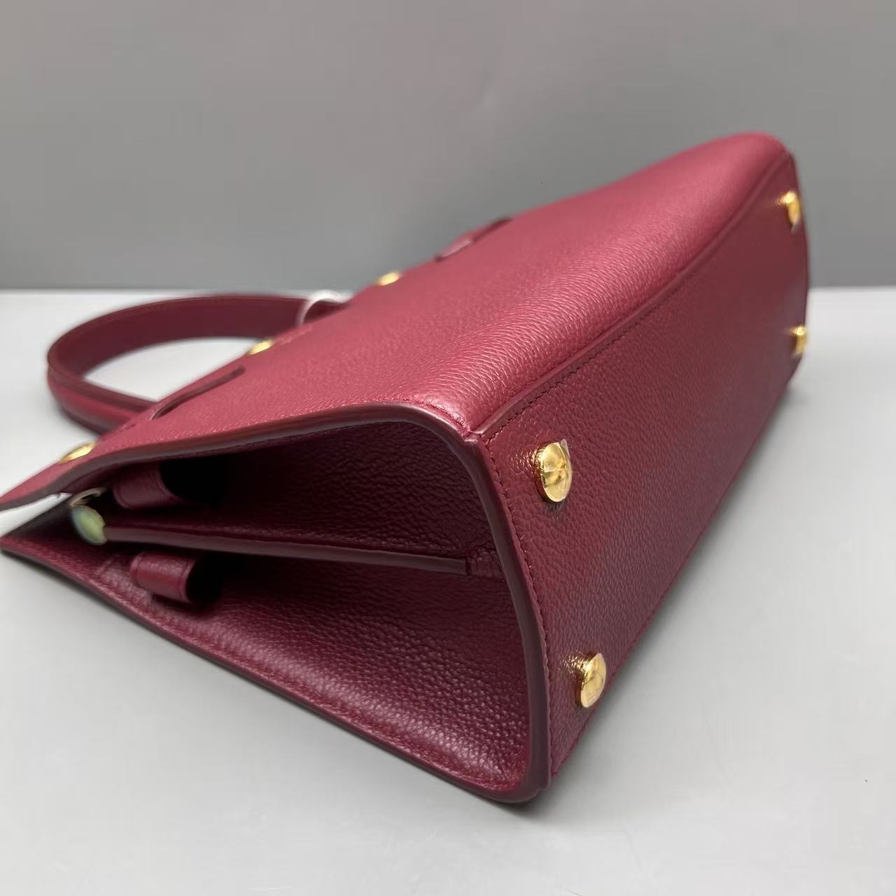 Burberry - Taylor bag - Pebbled leather - Burgundy - (small)