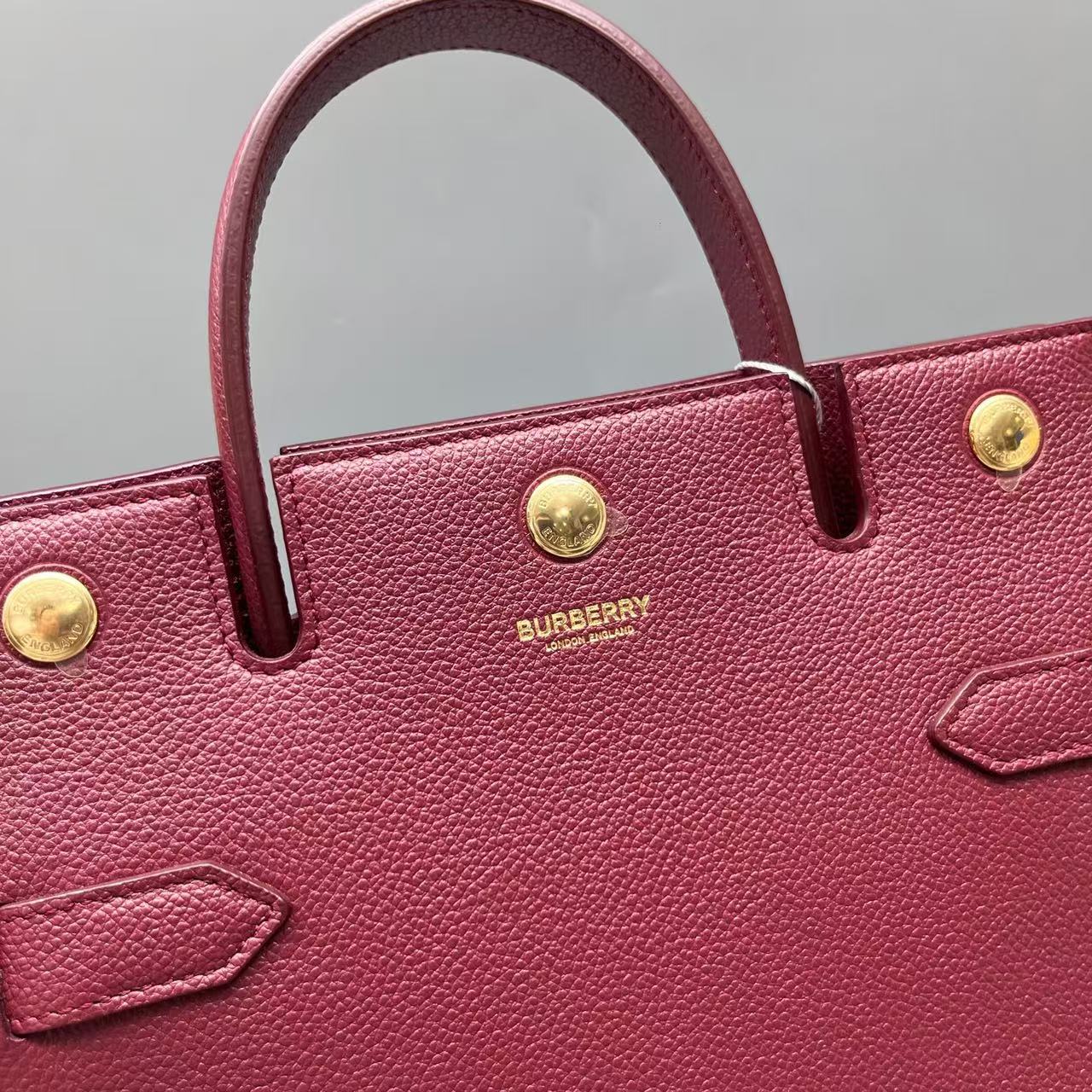 Burberry - Taylor bag - Pebbled leather - Burgundy - (small)