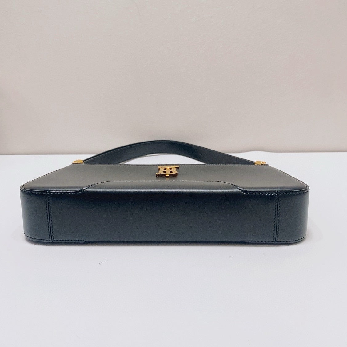 Burberry - TB Shoulder Bag - Leather - Black