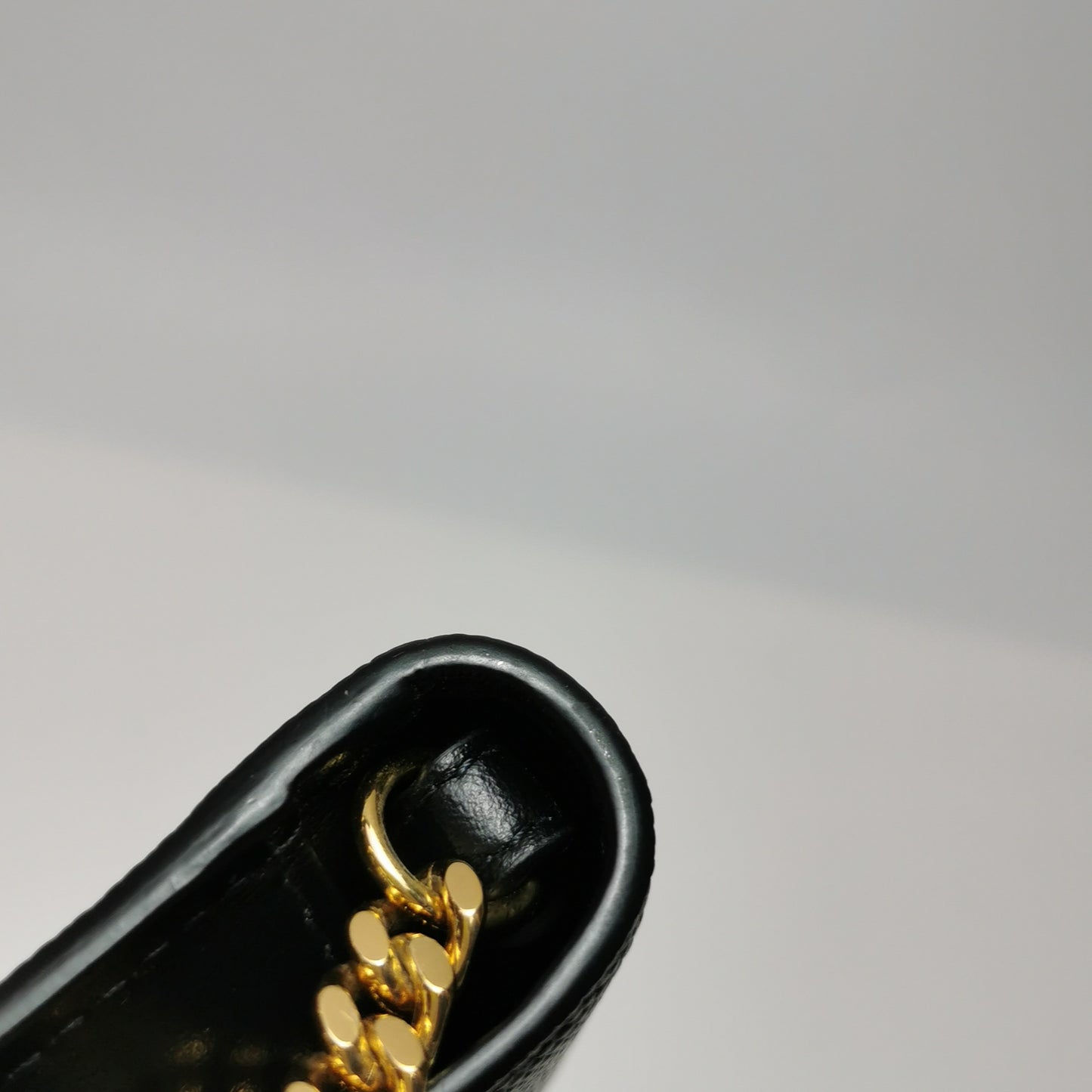 Burberry - TB Wallet on Chain - Grained calf leather - Black - (mini)