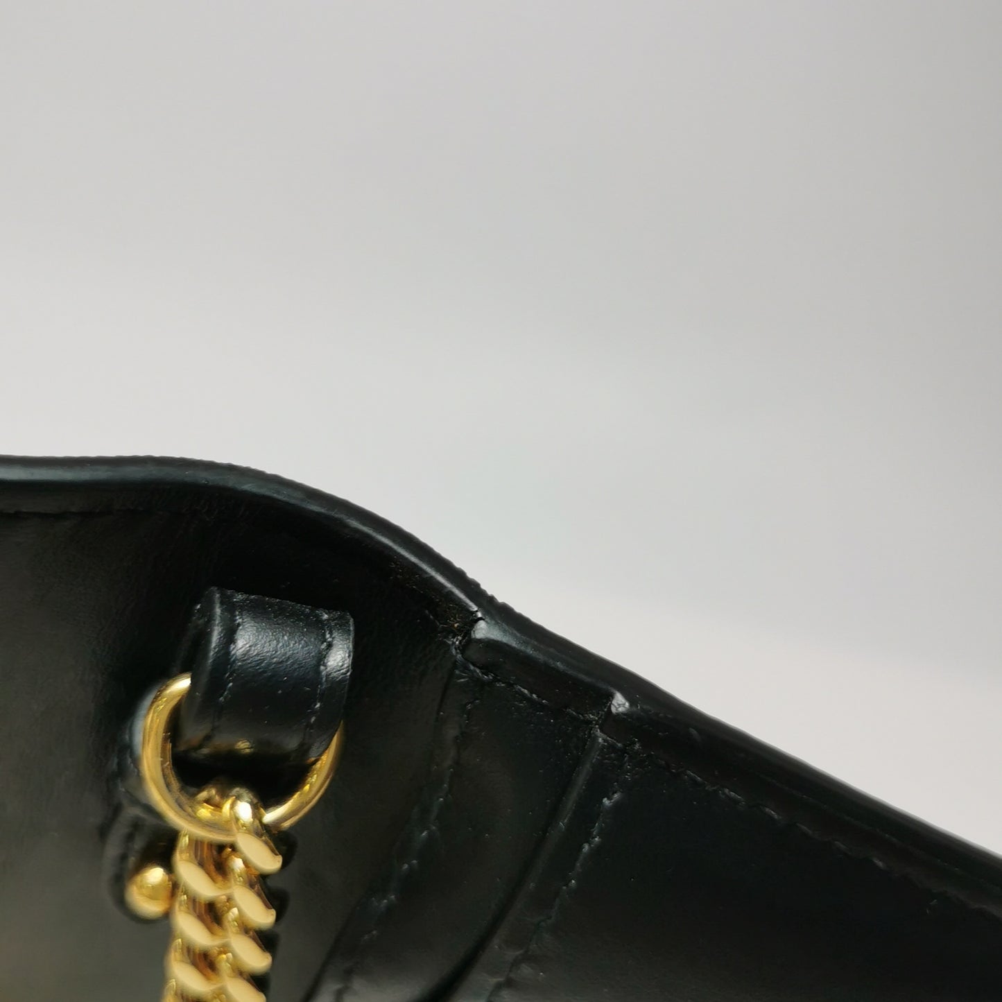 Burberry - TB Wallet on Chain - Grained calf leather - Black - (mini)