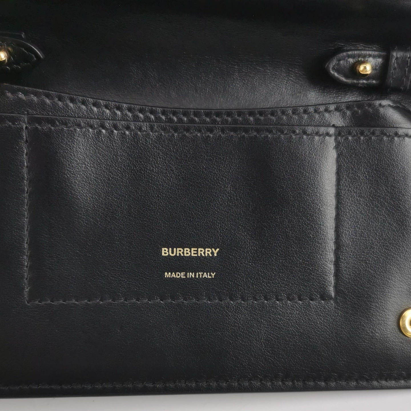 Burberry - TB Wallet on Chain - Grained calf leather - Black - (mini)