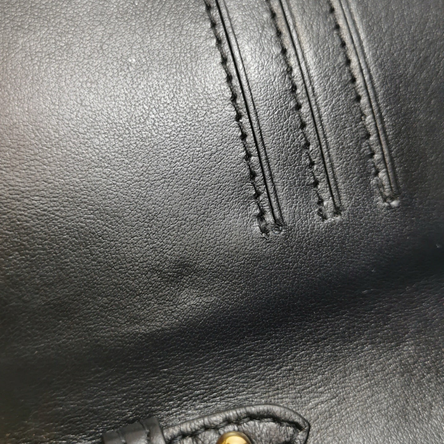 Burberry - TB Wallet on Chain - Grained calf leather - Black - (mini)