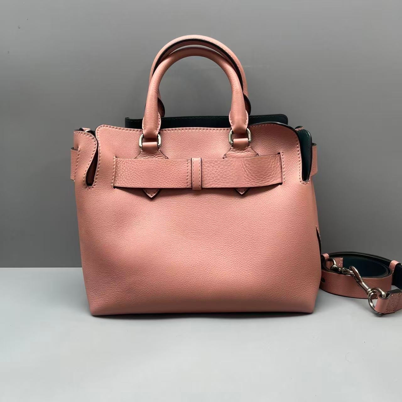 Burberry - The Belt Bag - Pebbled leather - Pink - (Medium)
