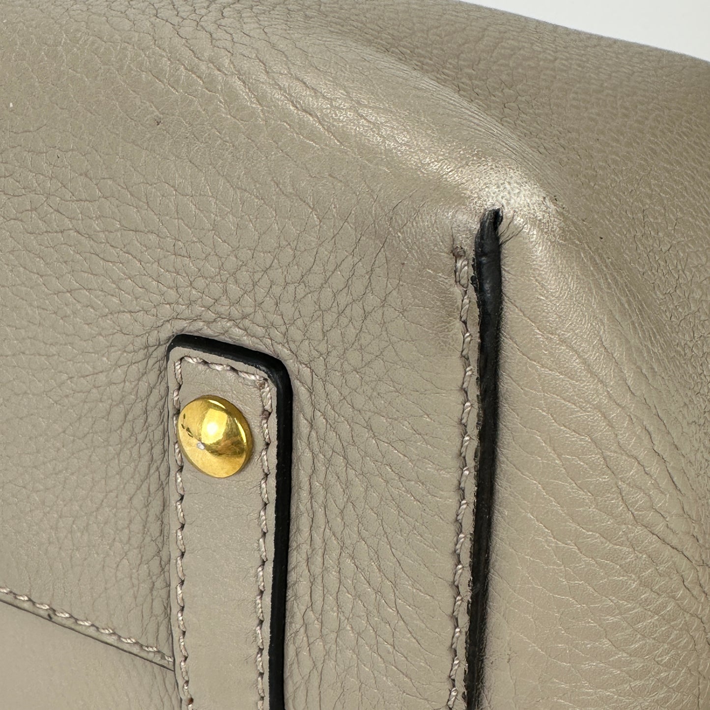 Burberry - The Belt - Grained leather - Beige with White Accents - (medium)
