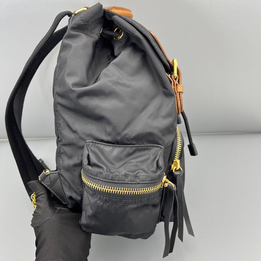 Burberry - The Rucksack - Nylon and leather - Black - (medium)