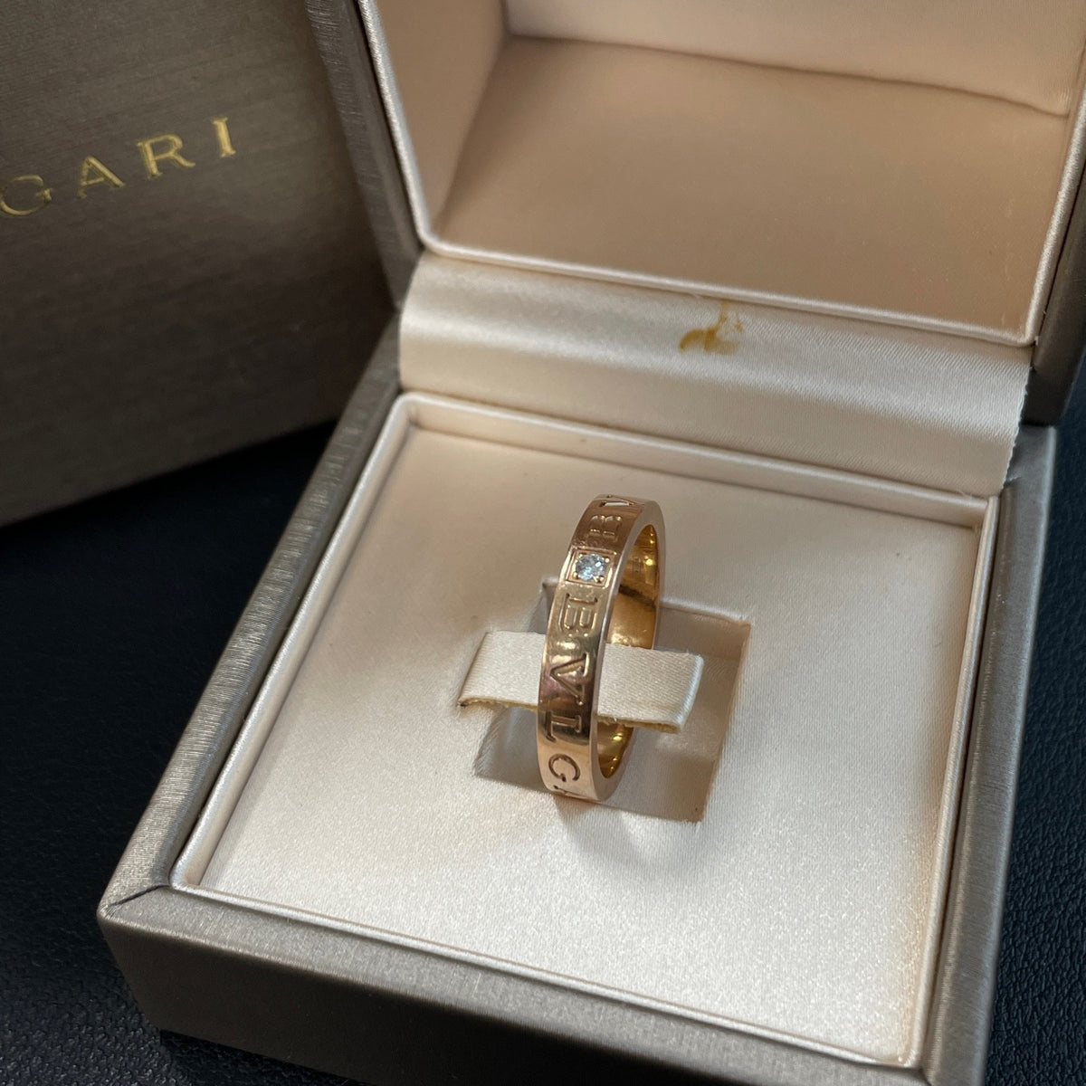 Bvlgari - B.zero1 - 18K rose gold with a single diamond - Pink - (59)
