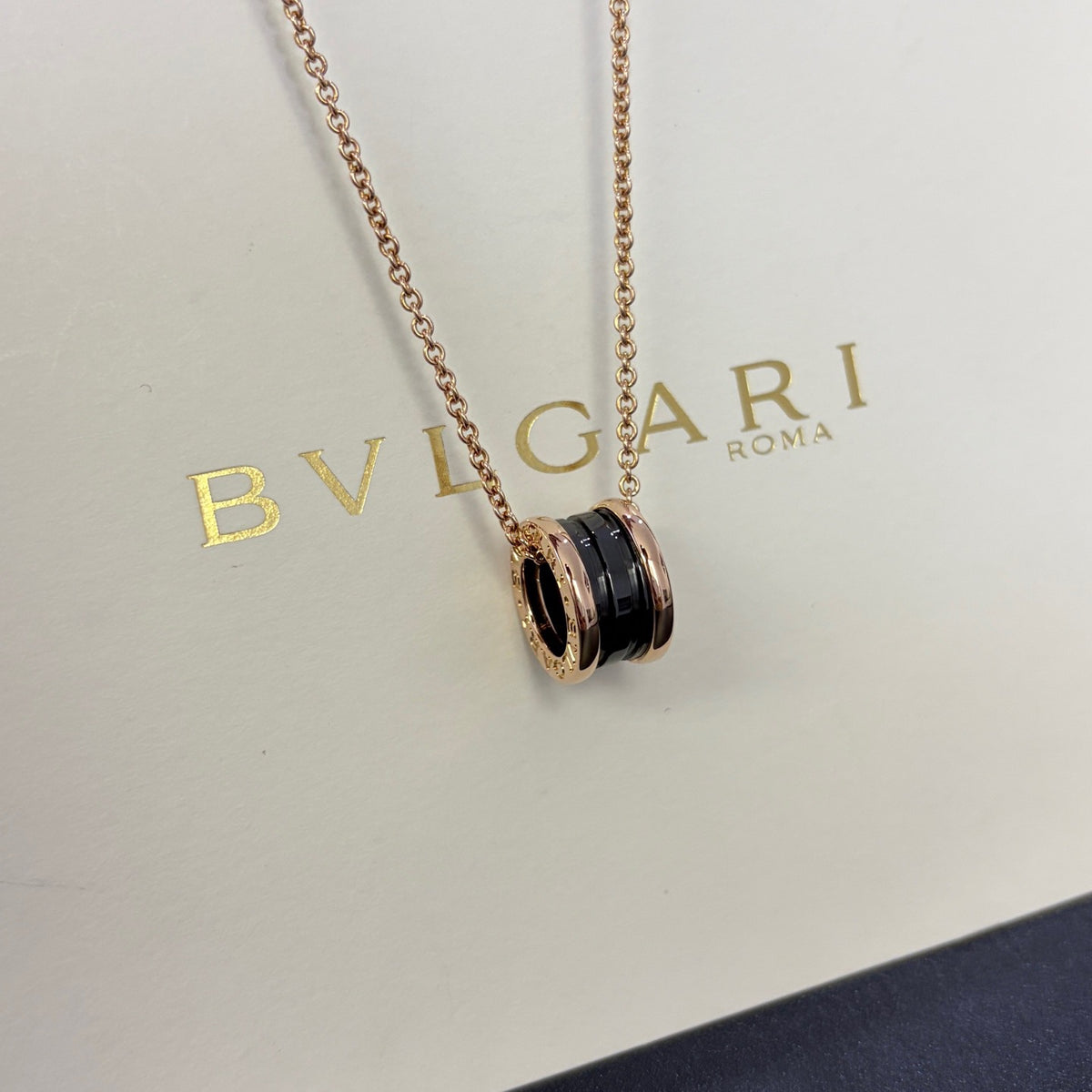 Bvlgari - B.zero1 - 18K rose gold with black ceramic - Multicolour