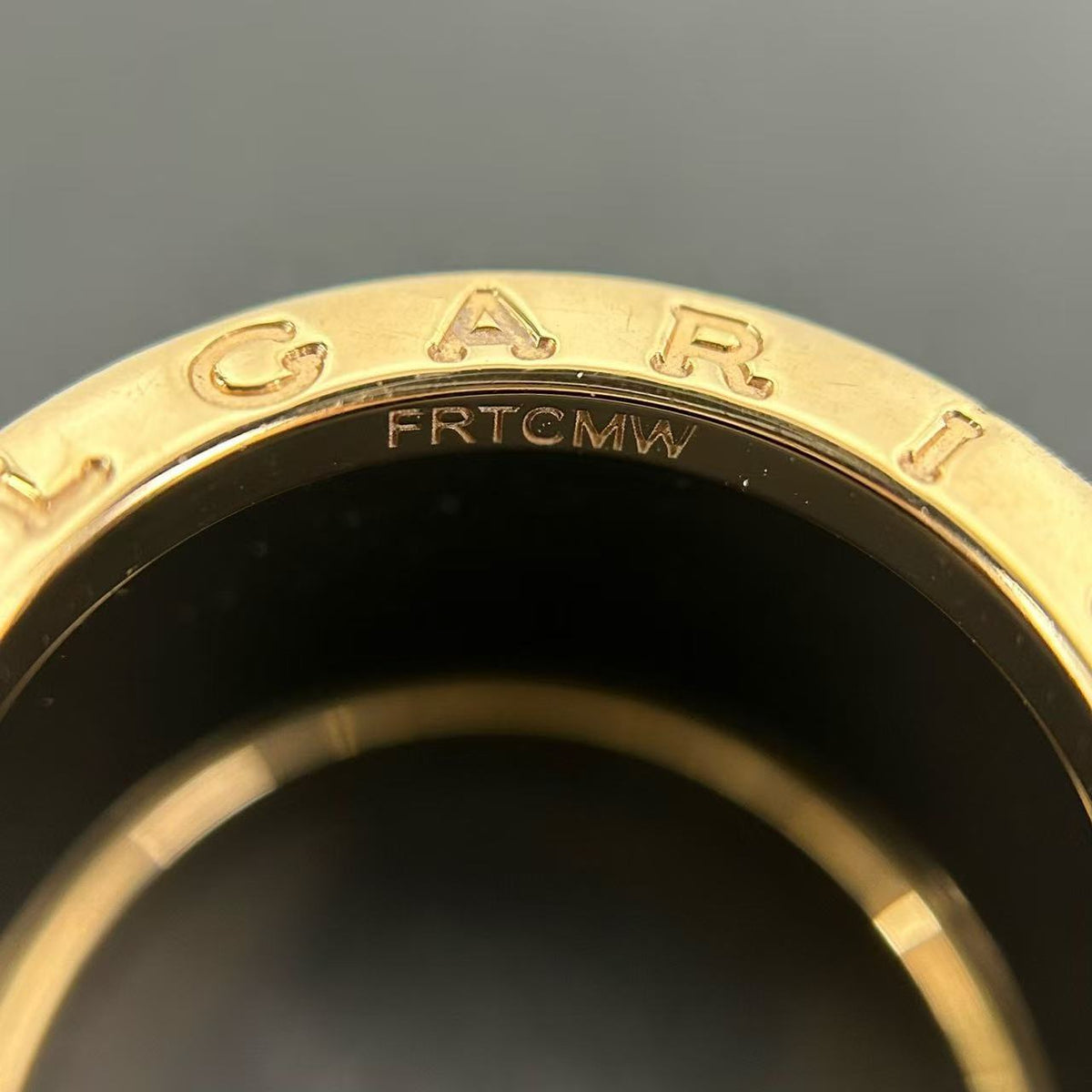 Bvlgari - B.zero1 - Yellow gold - Black - (52)