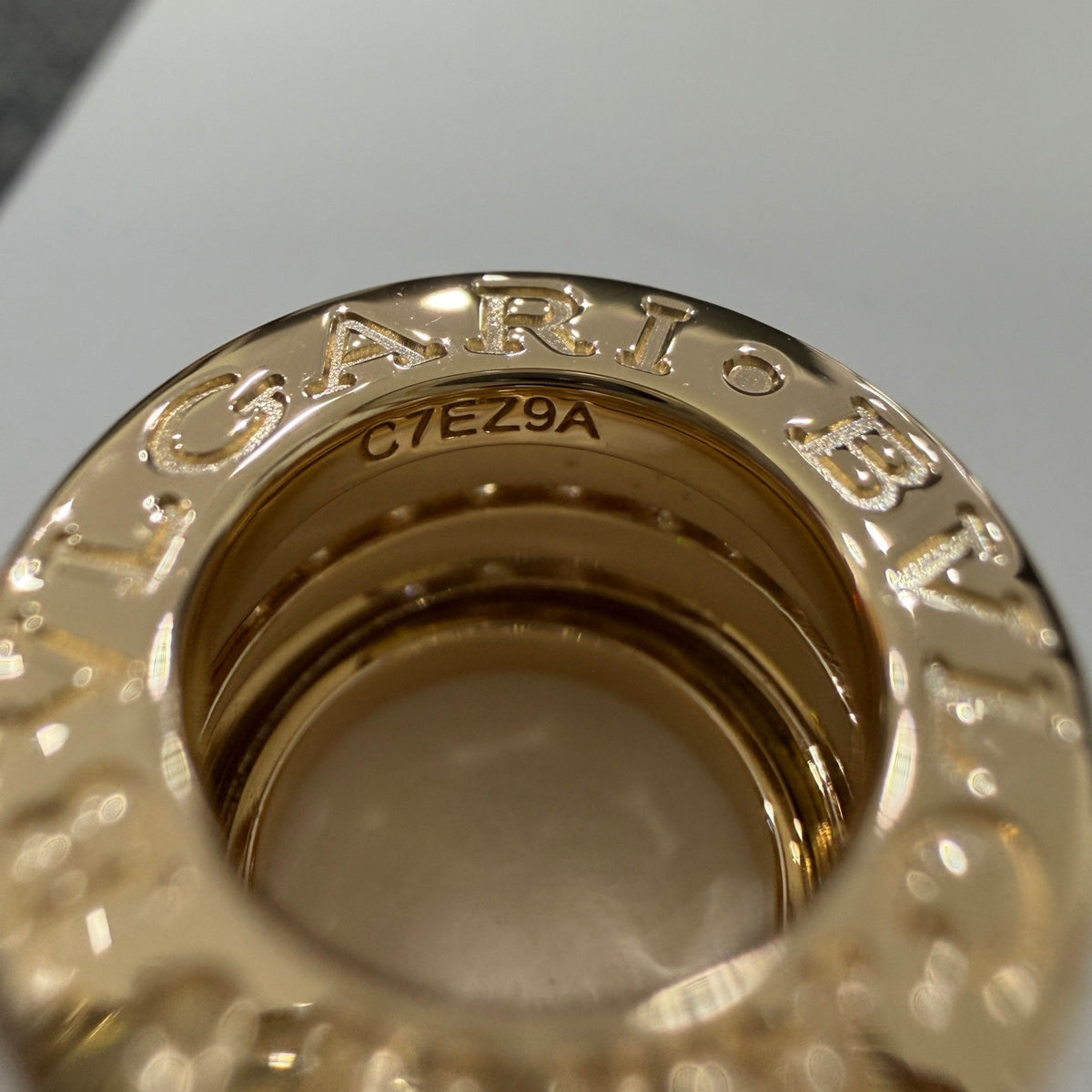 Bvlgari - B.zero1 - Yellow gold - Gold