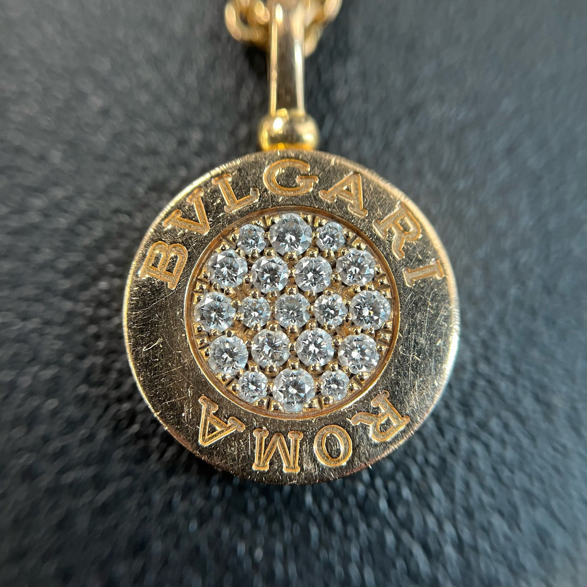 Bvlgari - Bulgari Bulgari - 18k yellow gold with diamonds and black onyx - Gold