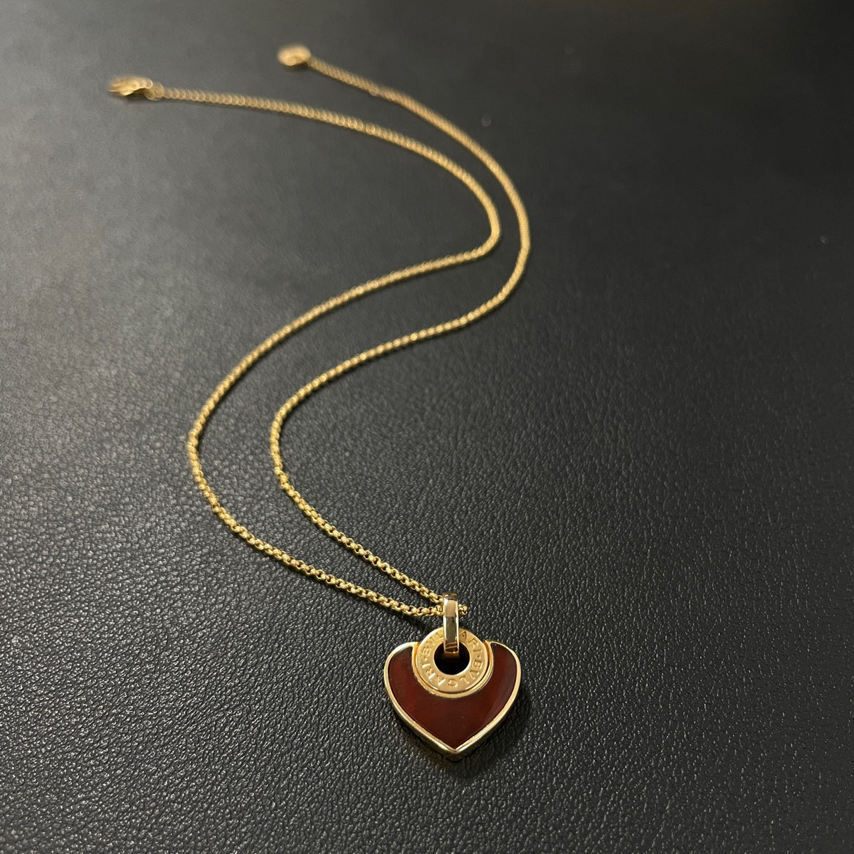 Bvlgari - BVLGARI BVLGARI Heart Pendant Necklace - 18k rose gold and carnelian - Red - (44 cm)