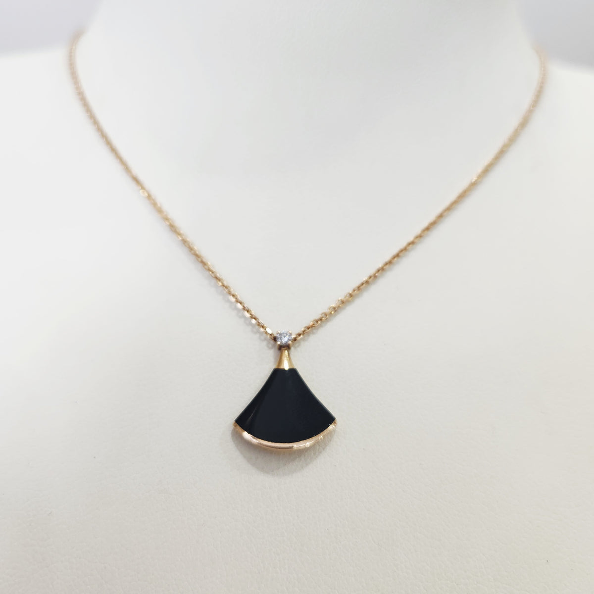 Bvlgari - Divas' Dream - 18K rose gold, diamonds and black onyx - Multicolour