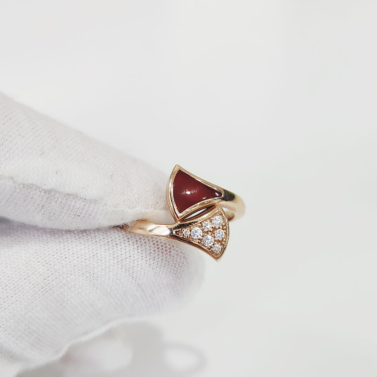 Bvlgari - Divas' Dream - 18K rose gold, diamonds and carnelian - Gold - (49)