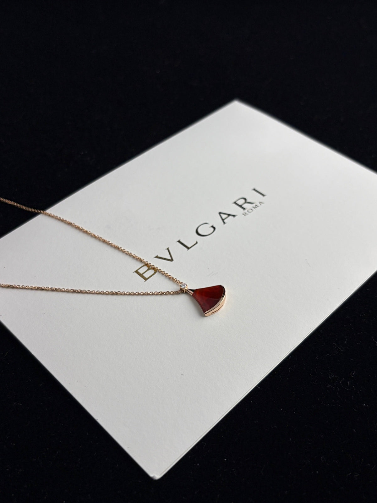 Bvlgari - Divas' Dream Small - 18K rose gold, carnelian and brilliant-cut diamond - Red - (Small)