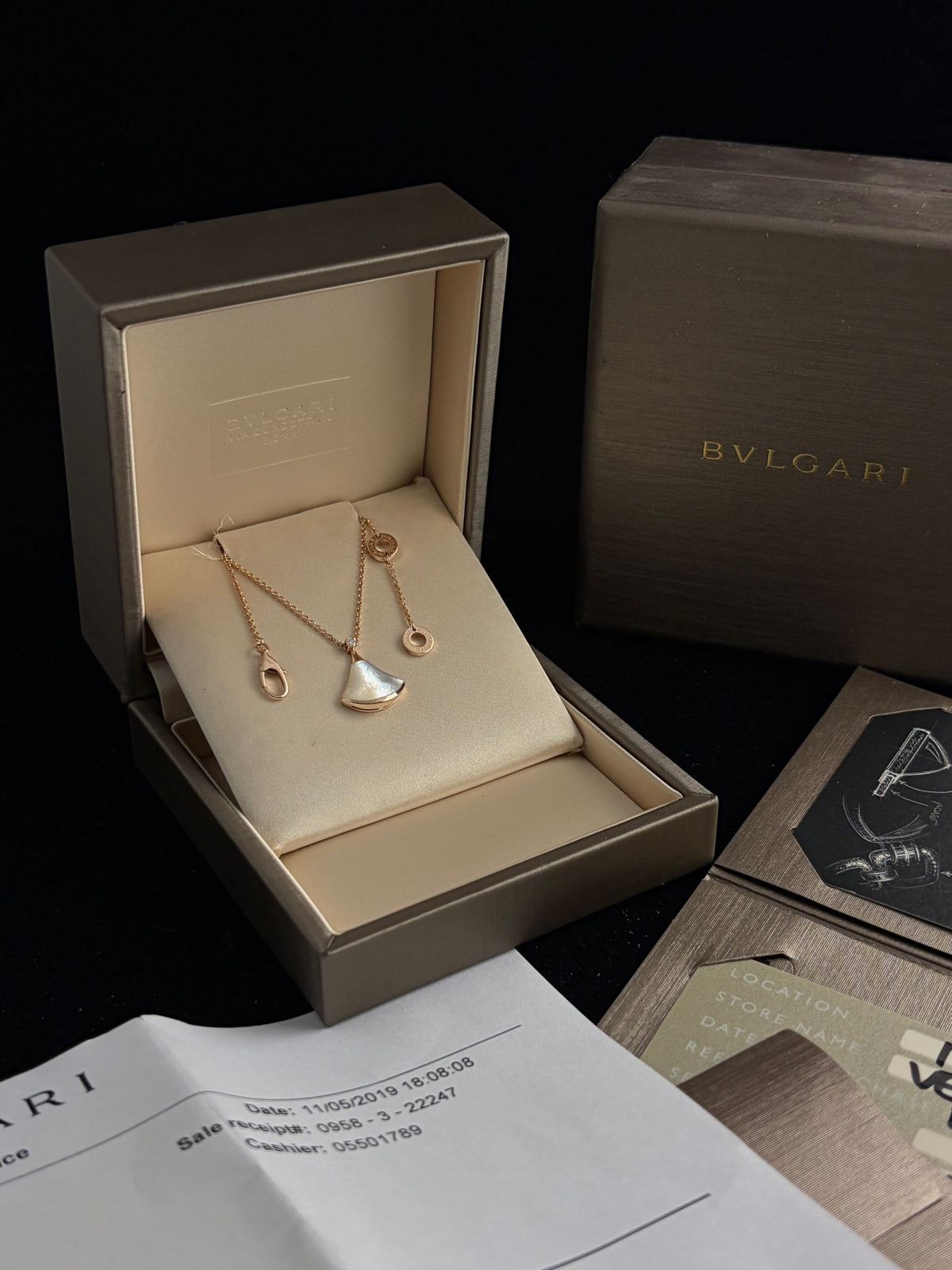 Bvlgari - Divas' Dream Small - 18k rose gold, white mother-of-pearl and diamond - Multicolour