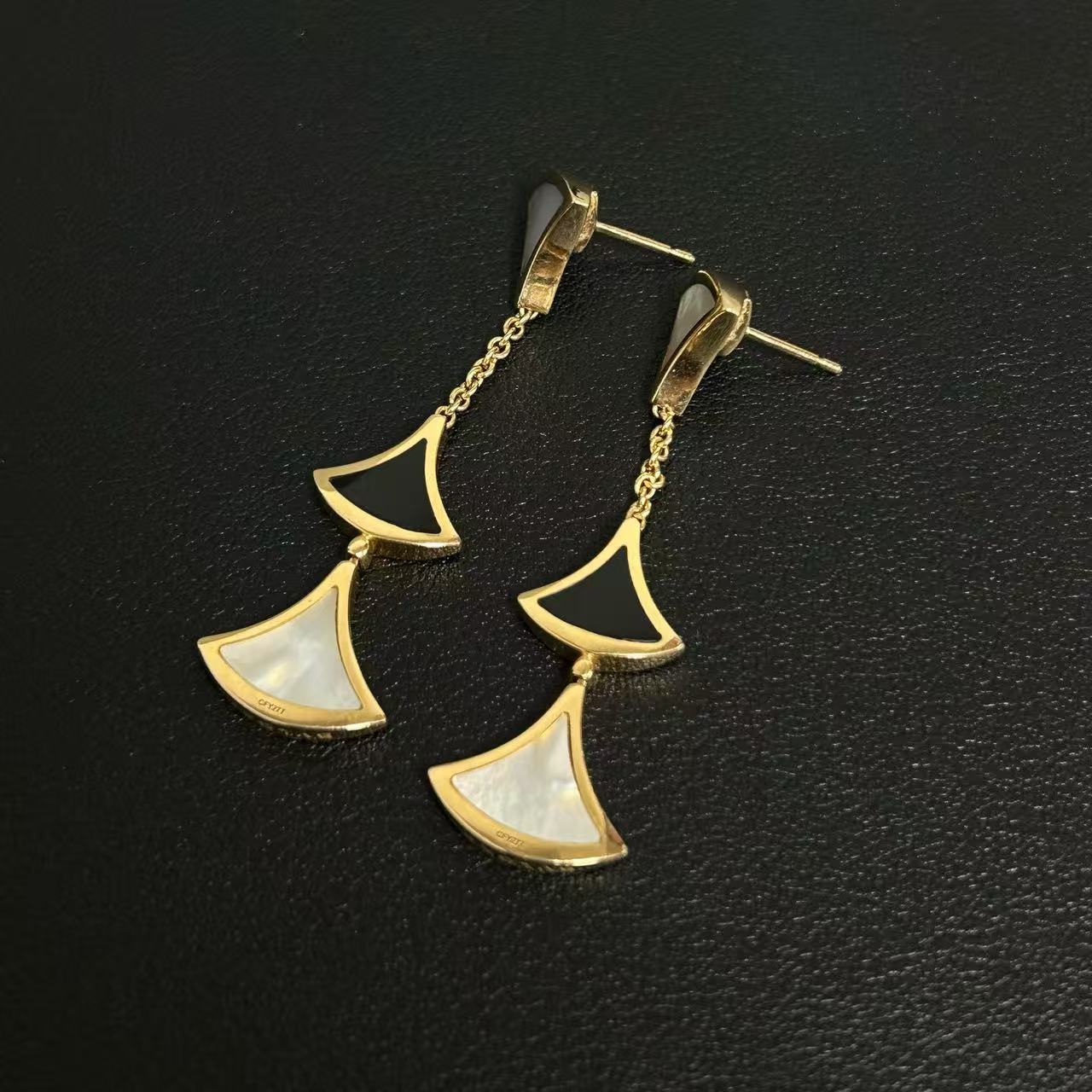Bvlgari - Divas Dream - Yellow gold - Black