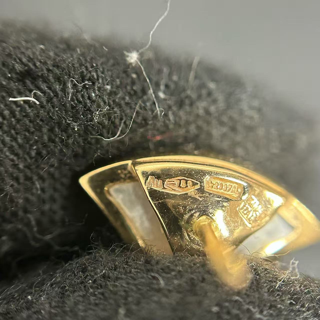 Bvlgari - Divas Dream - Yellow gold - Black