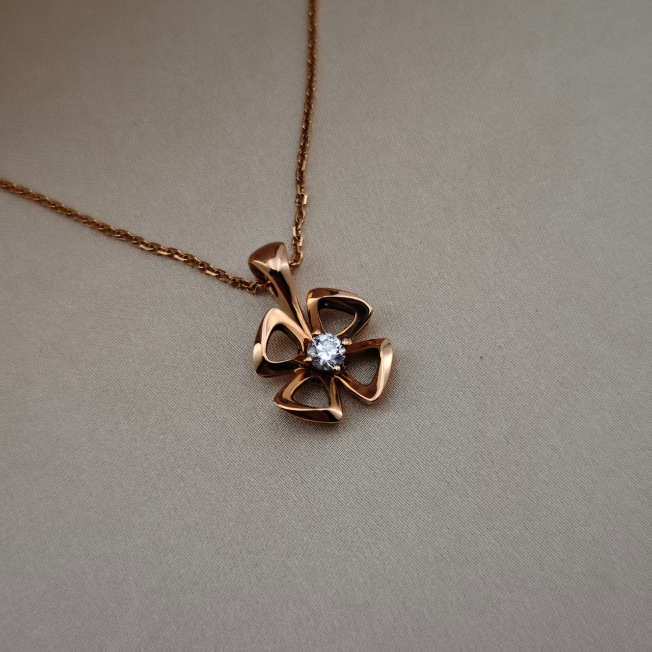 Bvlgari - Fiorever - Pink gold - Pink