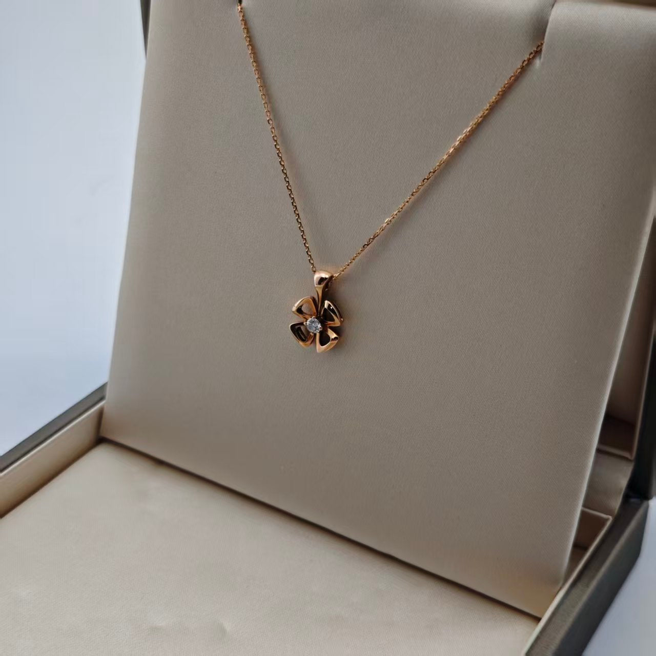Bvlgari - Fiorever - Pink gold - Pink
