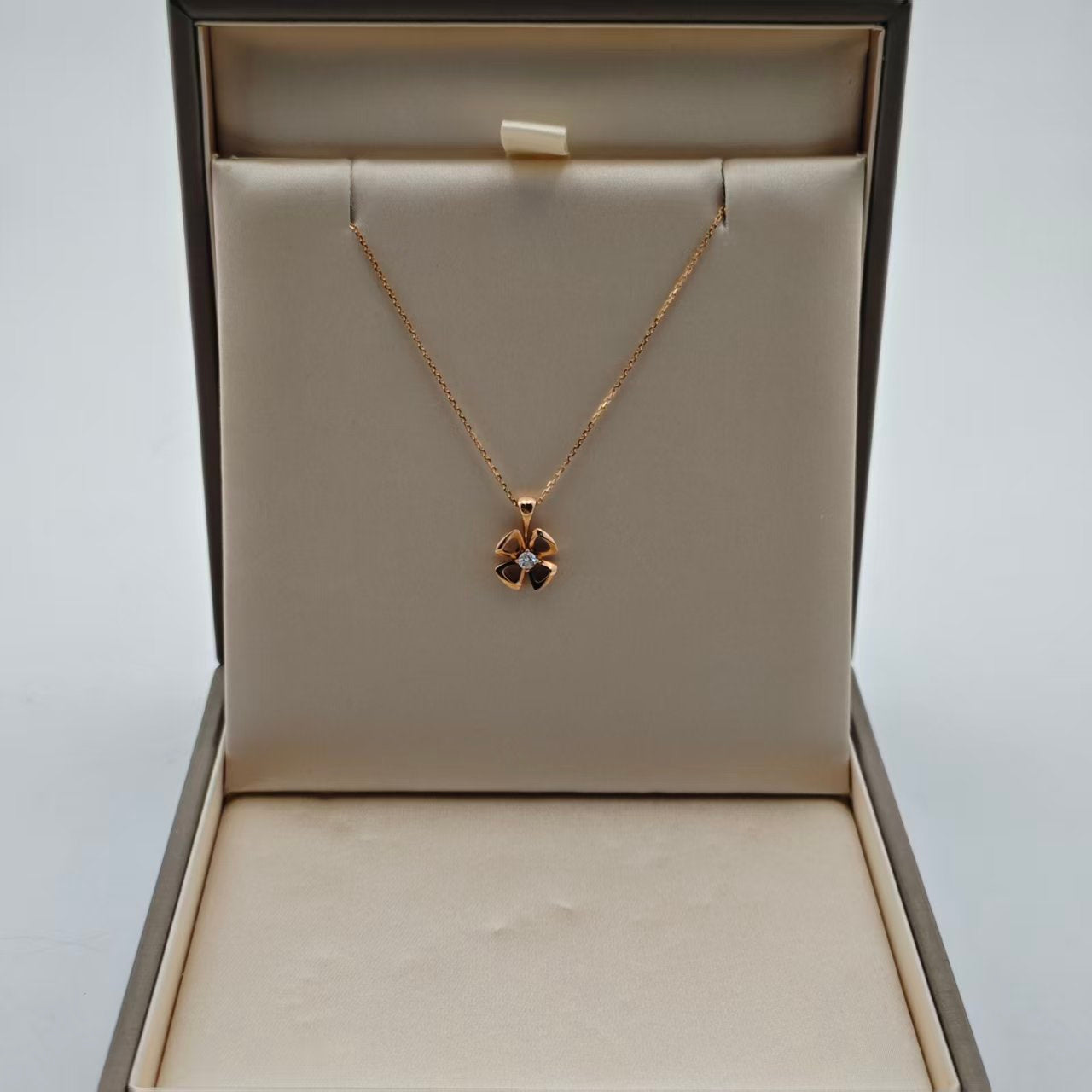 Bvlgari - Fiorever - Pink gold - Pink