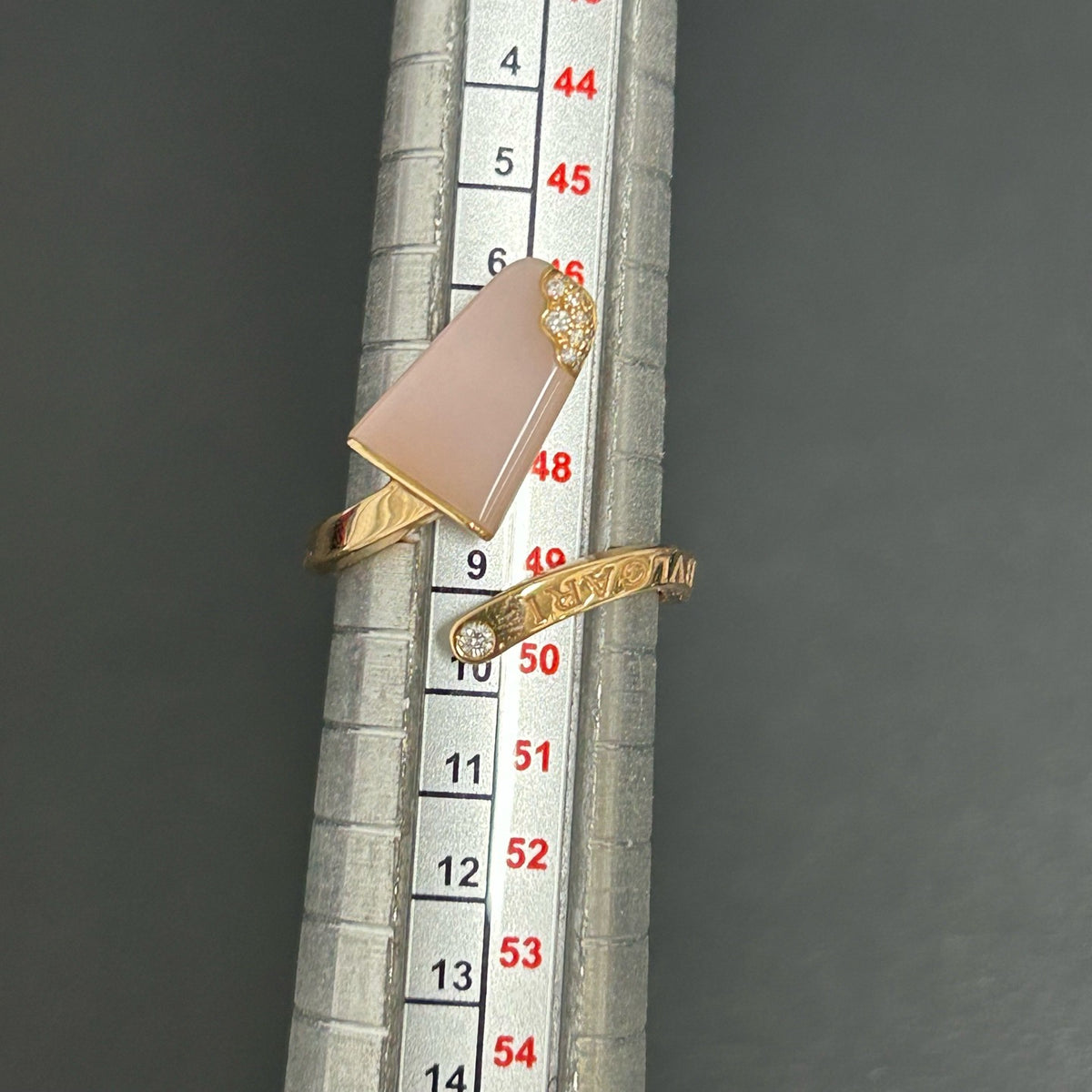 Bvlgari - Gelati - 18-karat yellow gold with pink opal and diamonds - Pink - (50)