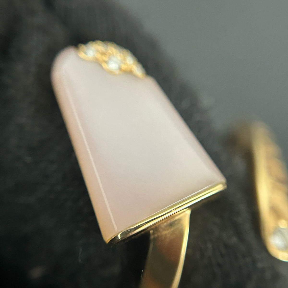 Bvlgari - Gelati - 18-karat yellow gold with pink opal and diamonds - Pink - (50)