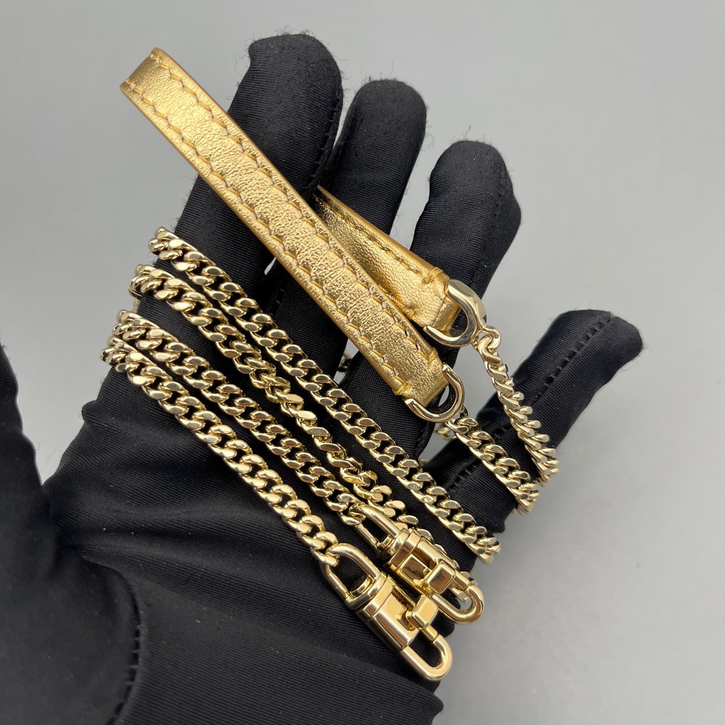 Bvlgari - Other - Glitter - Gold - (Mini)